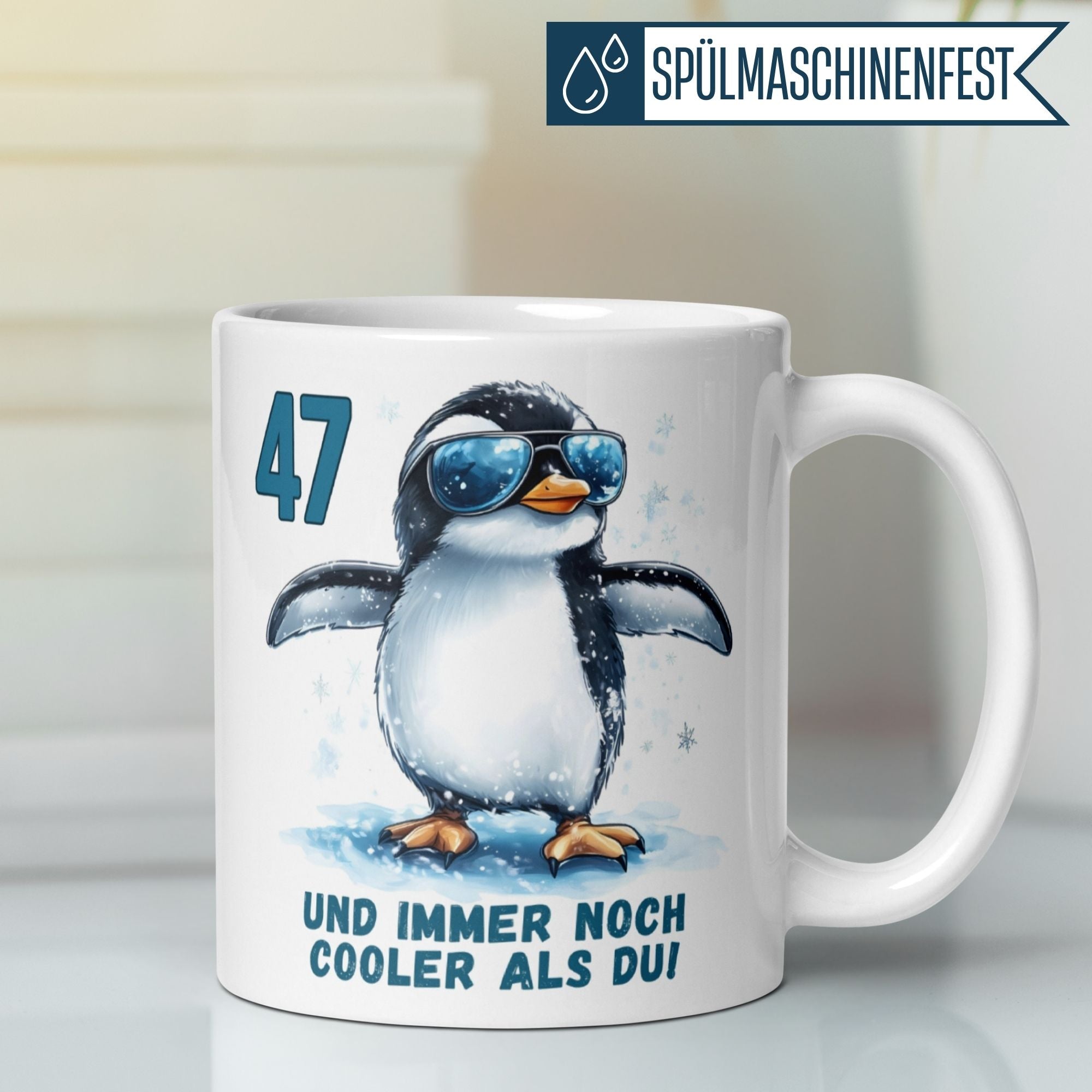 Momentals® Tasse 47. Geburtstag | Pinguin & Spruch | 47 und immer noch cooler als du