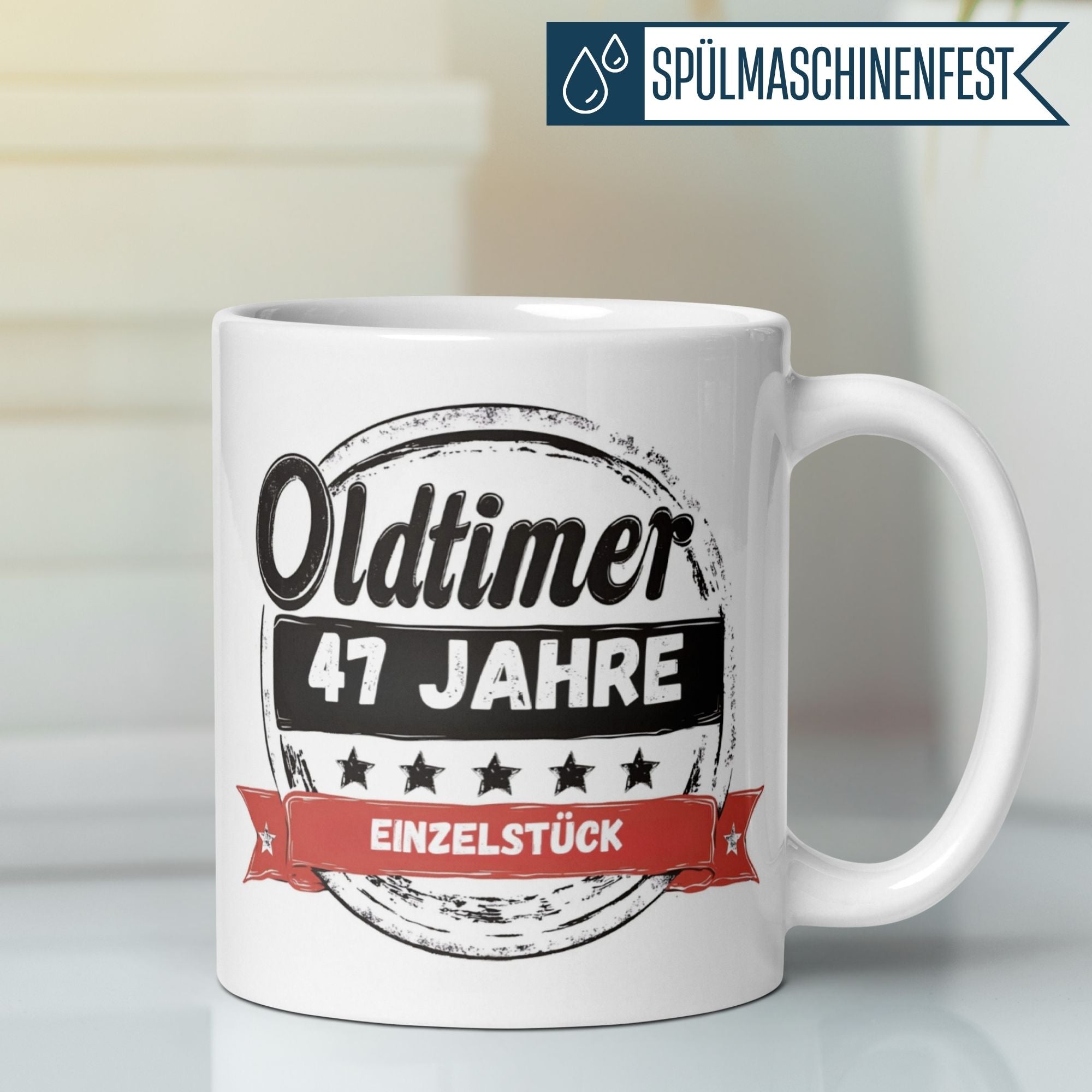 Oldtimer Tasse 47 Jahre Einzelstück mit humorvollem Design für den Geburtstag.