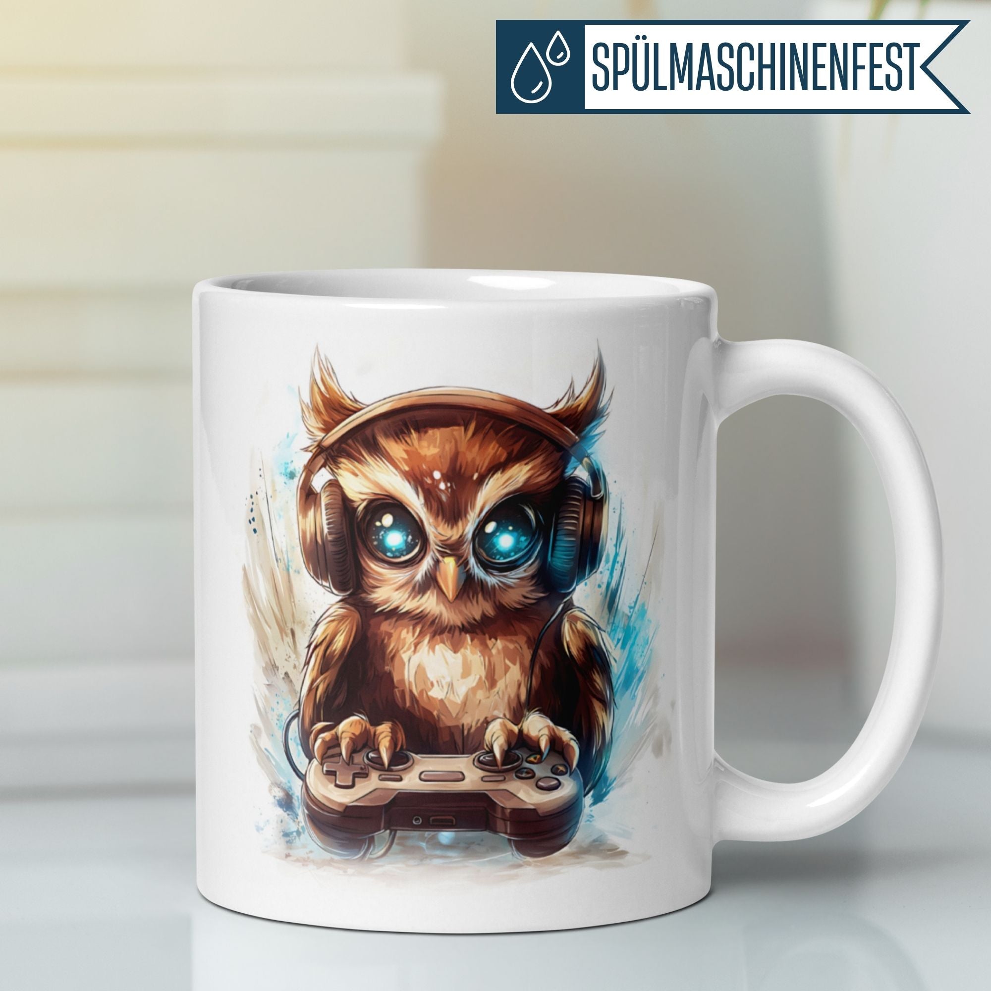 Momentals Tasse mit Eule und Gaming-Controller, ideal für leidenschaftliche Nachteulen und Gamer.
