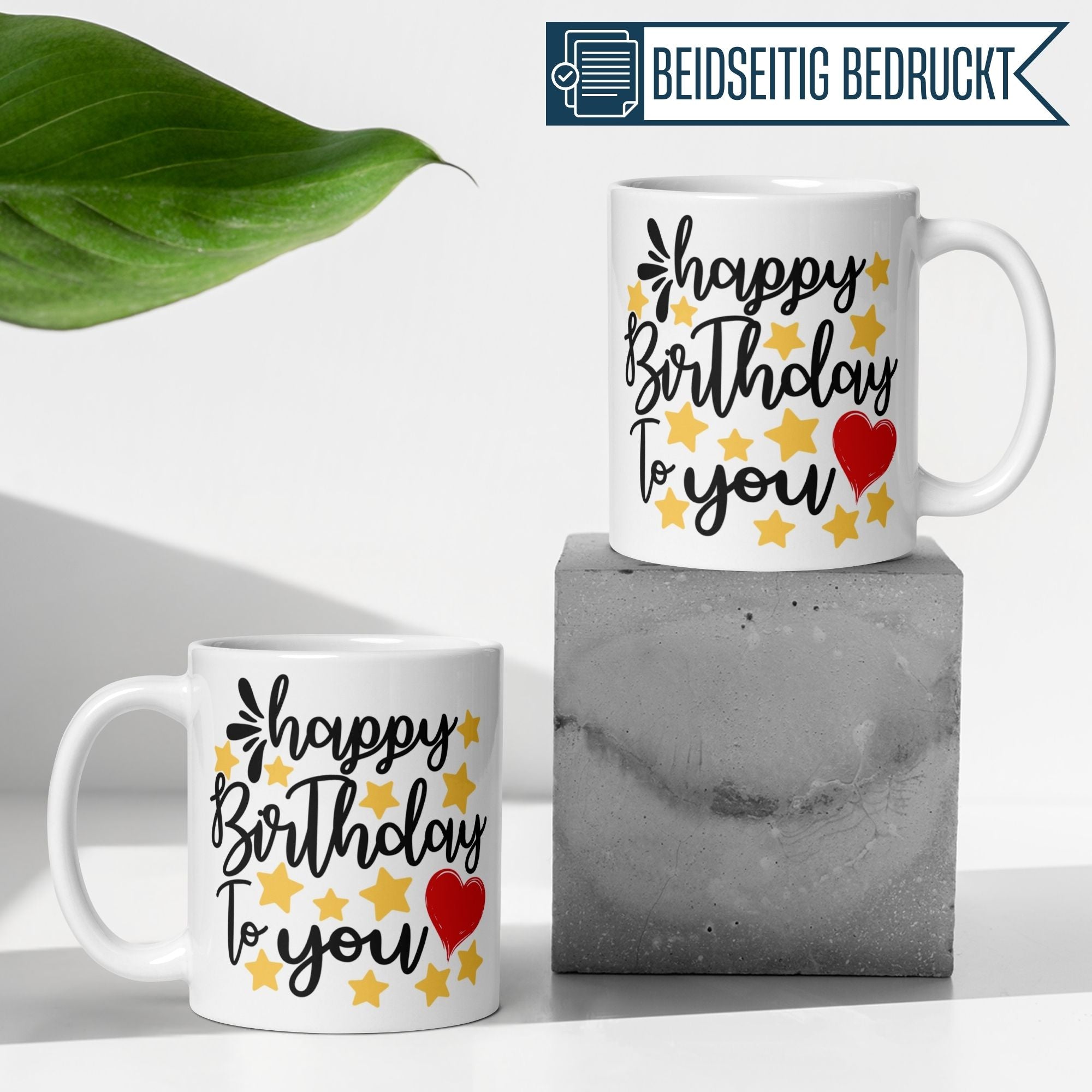 Momentals® Tasse mit "Happy Birthday to you" Schriftzug, Herz und Sterne, perfekt für Geburtstagsgeschenke.