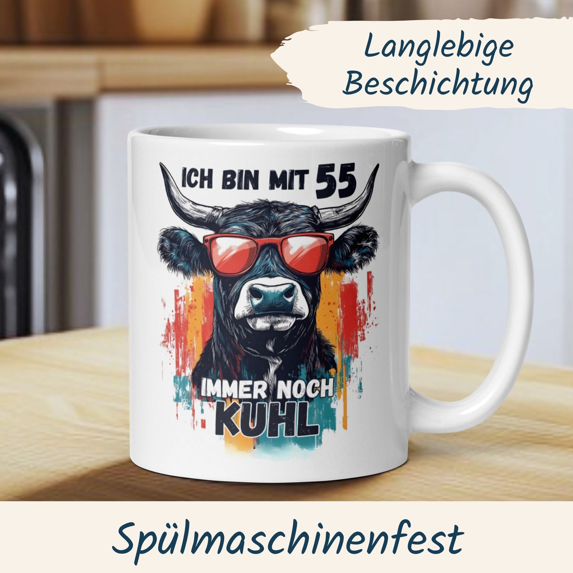 Stylish mug for 55th birthday, featuring a cool cow wearing sunglasses and the phrase 'Ich bin mit 55 immer noch kuhl'.