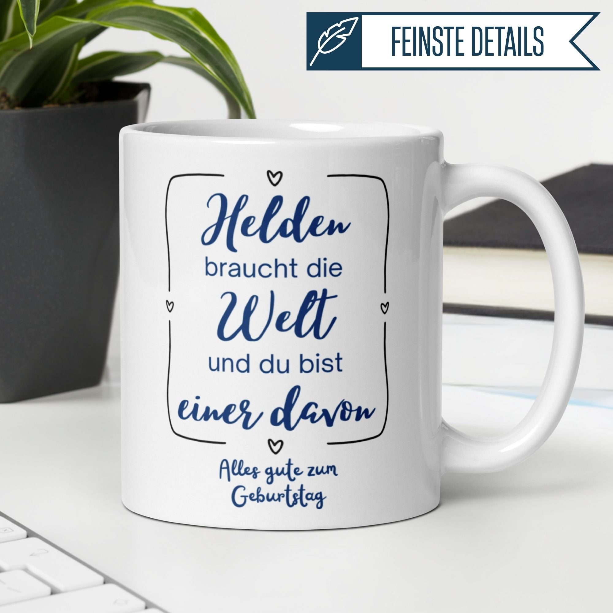 Momentals® Tasse mit Spruch für Alltagshelden zum Geburtstag, in modernem Design.