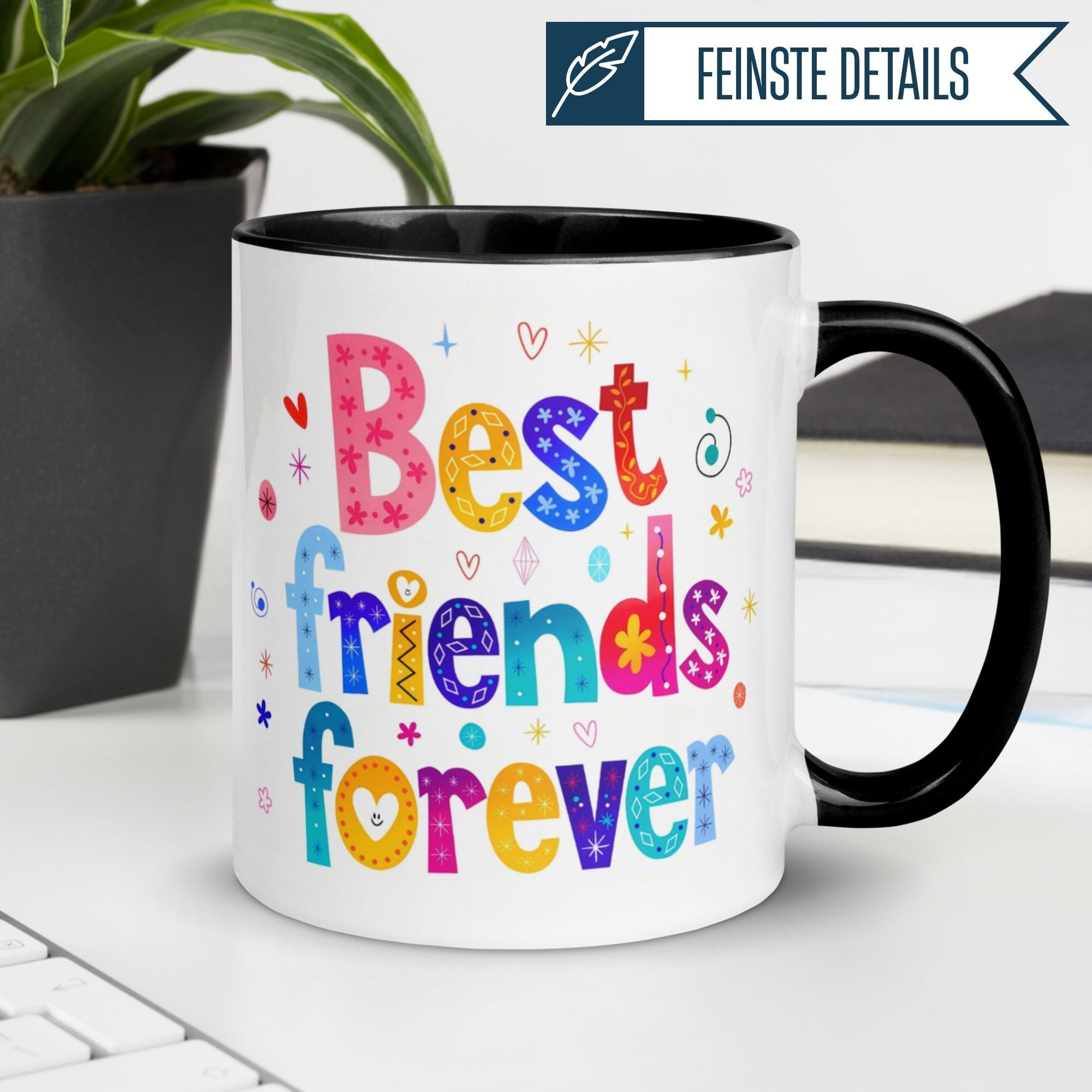 Bunte Momentals Tasse mit "Best friends forever" Schriftzug, ideal für beste Freundinnen und Freunde.