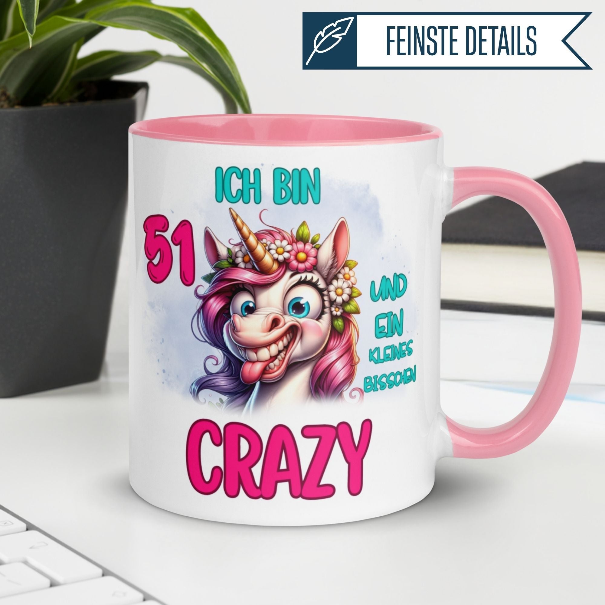 Momentals® Tasse zum 51. Geburtstag mit witzigem Einhorn-Motiv und Spruch "Ich bin 51 und ein kleines bisschen crazy".