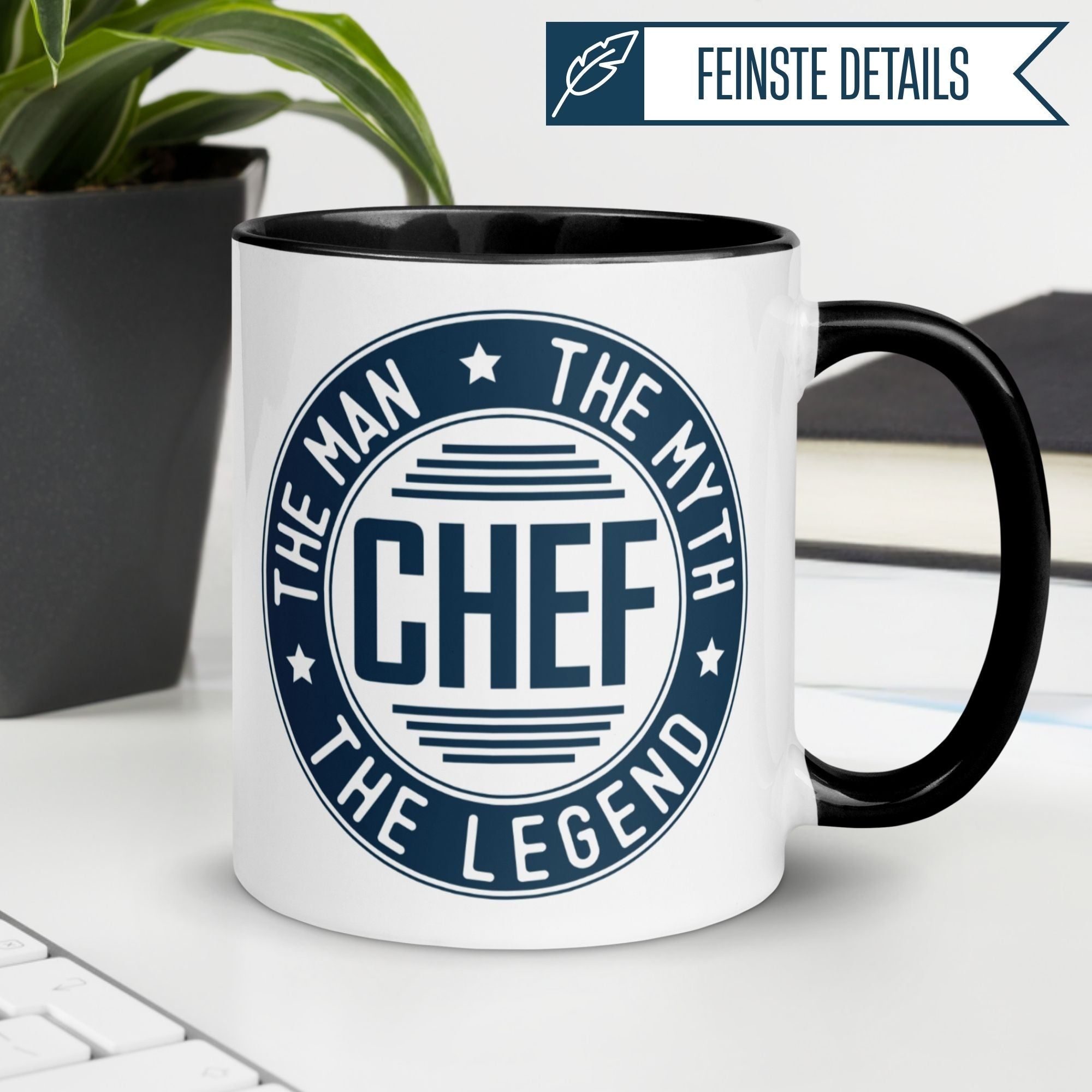 Momentals® Tasse Chef mit dem Spruch "The Man, The Myth, The Legend" in markantem Retro-Design.