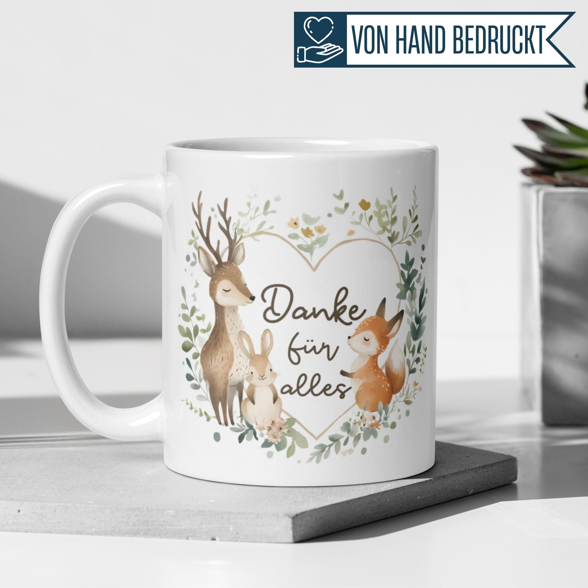 Momentals Tasse mit Waldtieren und Spruch 'Danke für alles', liebevolles Aquarell-Design.