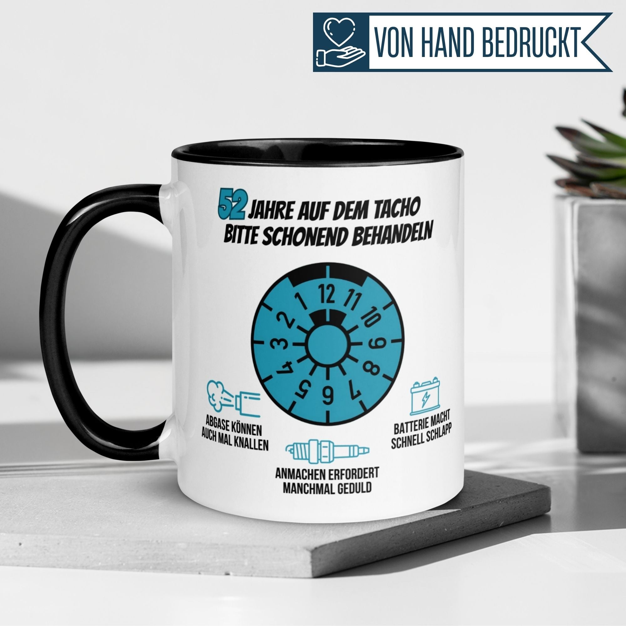 Momentals® Tasse 52. Geburtstag | Superheld & Spruch | 52 Jahre auf dem Tacho – Bitte schonend behandeln