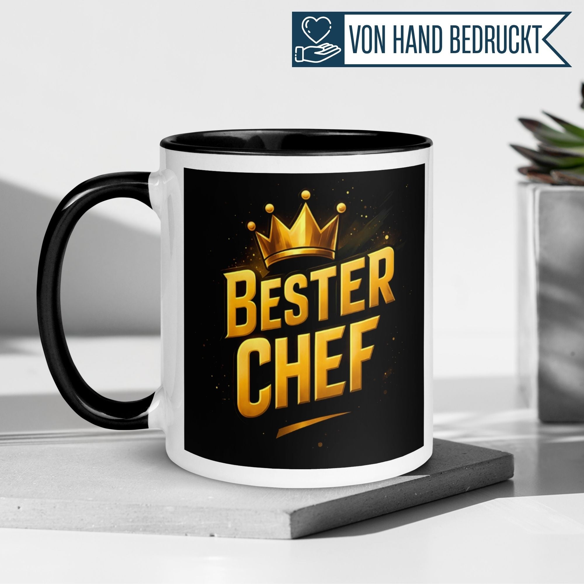 Momentals Tasse Chef mit goldener Krone und Text 'Bester Chef' in Schwarz, ideal als Abschiedsgeschenk