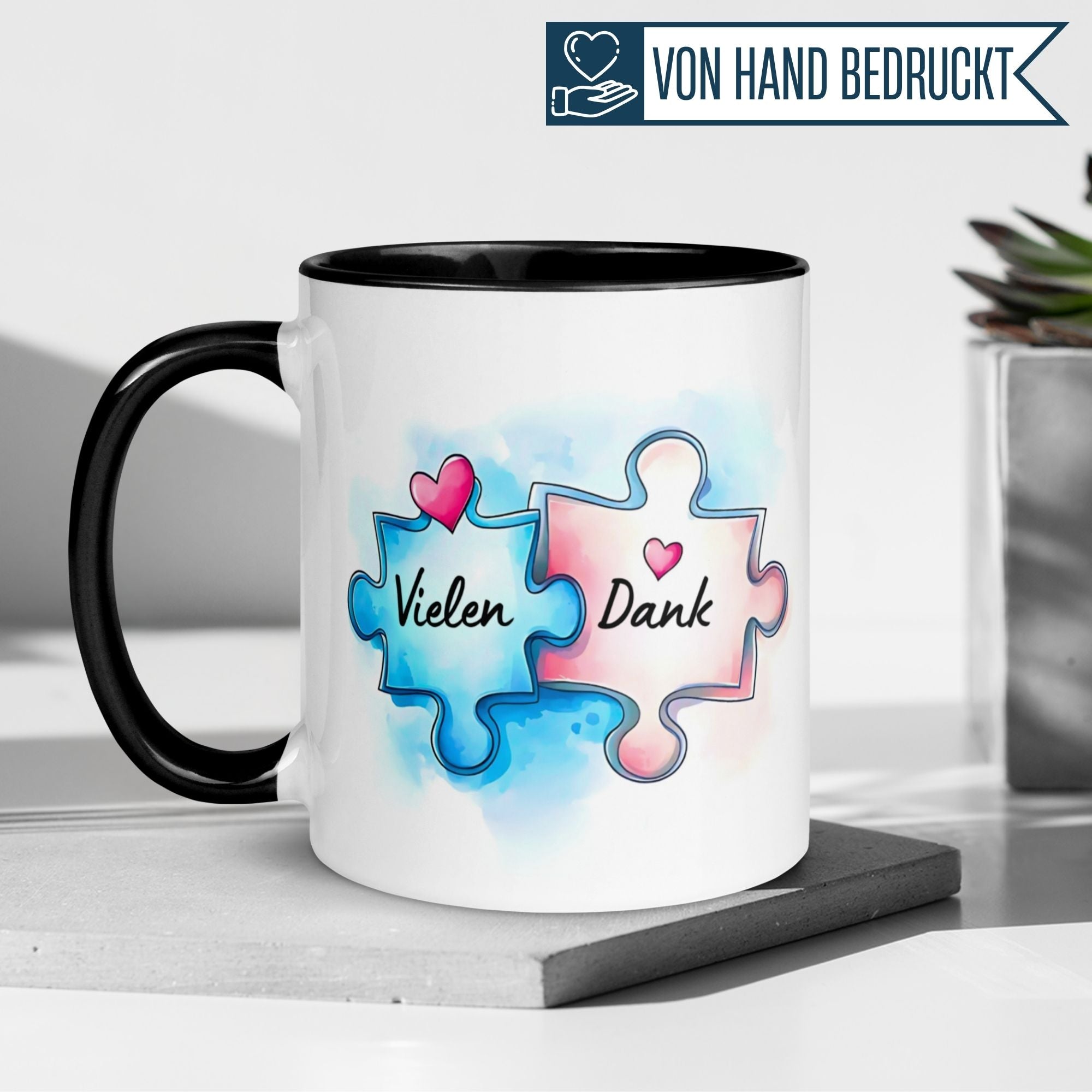 Momentals Tasse Danke mit Puzzle-Motiv und Aquarell-Elementen, ideal für Wertschätzung und Geschenke.