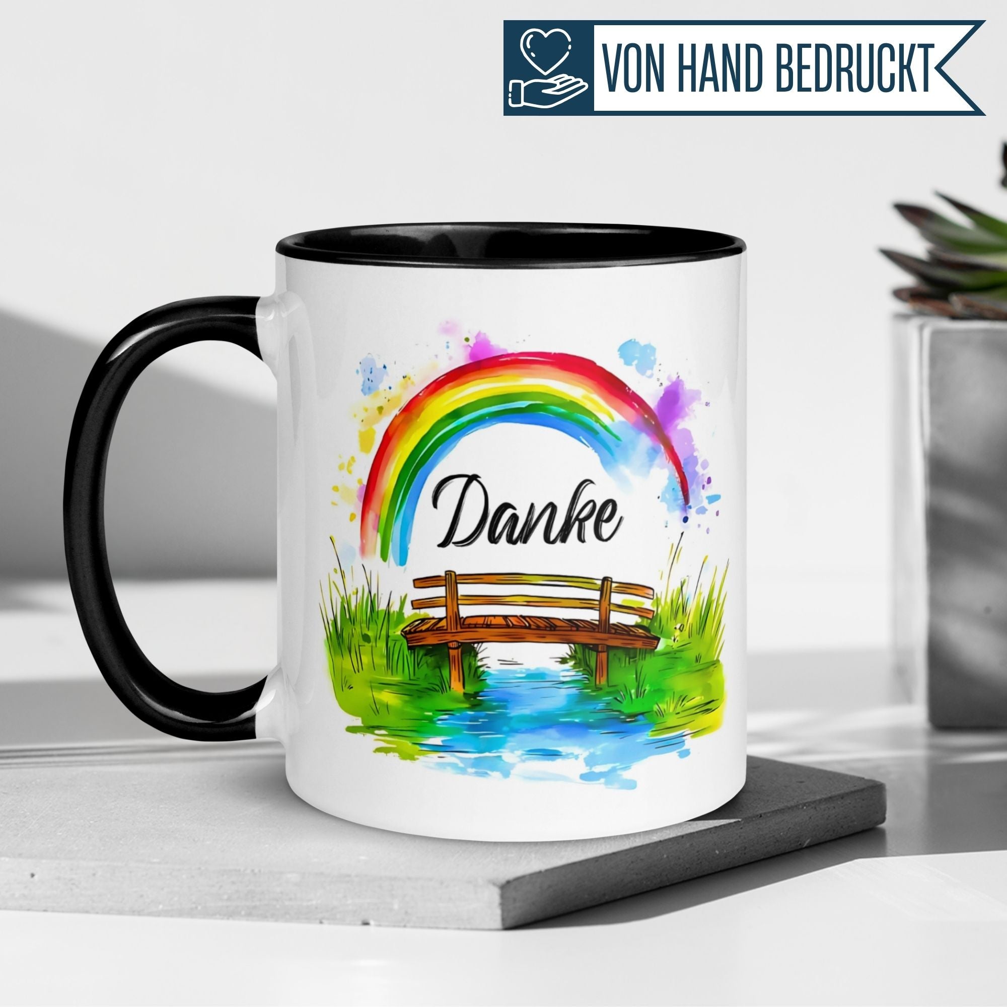 Momentals Tasse Danke mit Regenbogen und Brücke für Wertschätzung in jedem Kaffee-Moment.