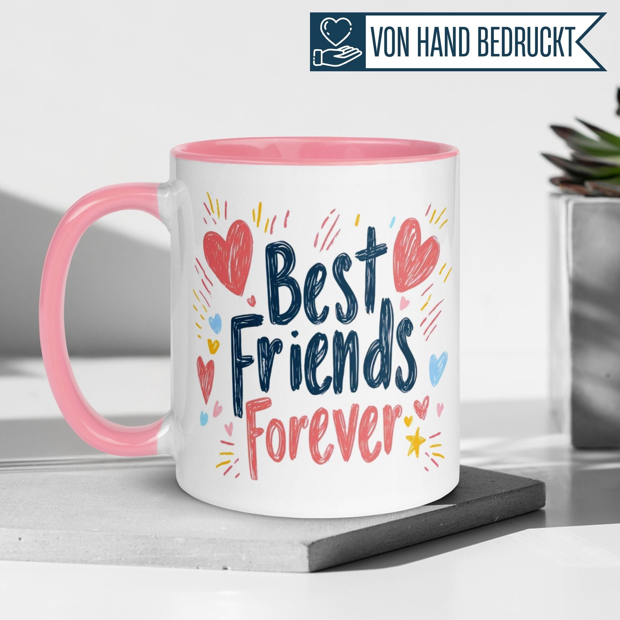 Momentals® Tasse mit Aufschrift 'Best Friends Forever' in bunt, ideal für beste Freunde und Geschenke.