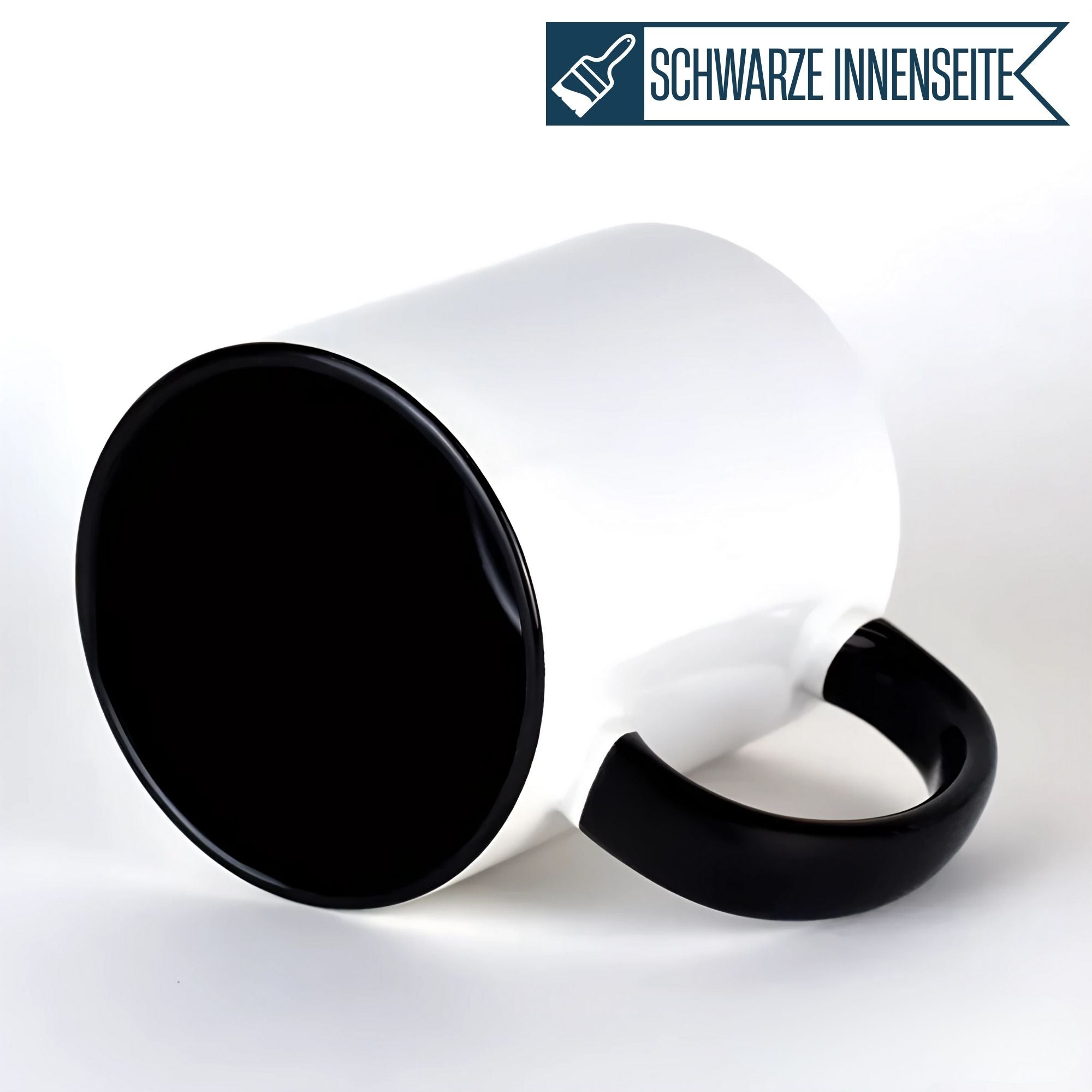 Momentals® Tasse Abschied in Weiß mit schwarzem Henkel und Innenfarbe, ideal für Abschiedsgeschenke.