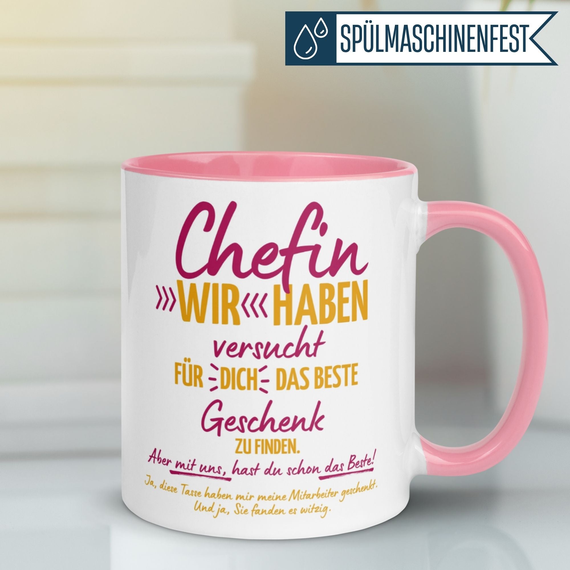 Momentals Tasse Chefin mit witzigem Spruch für das beste Geschenk mit Herz und Humor.