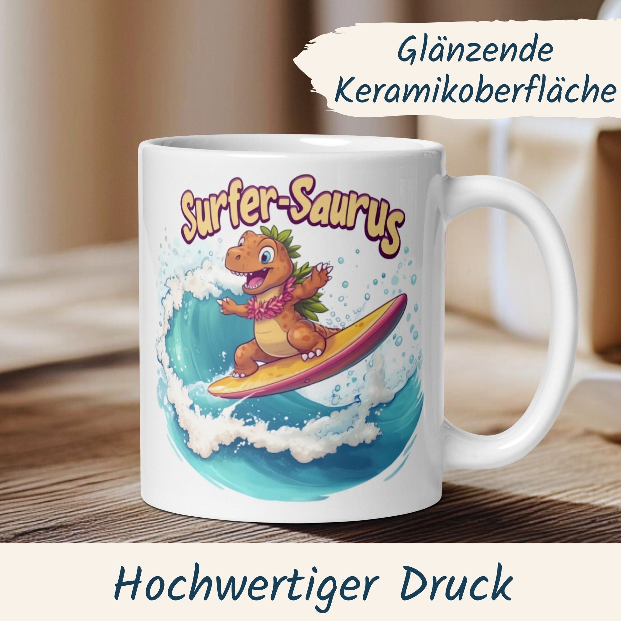 Dinosaurier Surfer Tasse mit buntem Design, die einen Dino auf einem Surfbrett zeigt und gute Laune verbreitet.