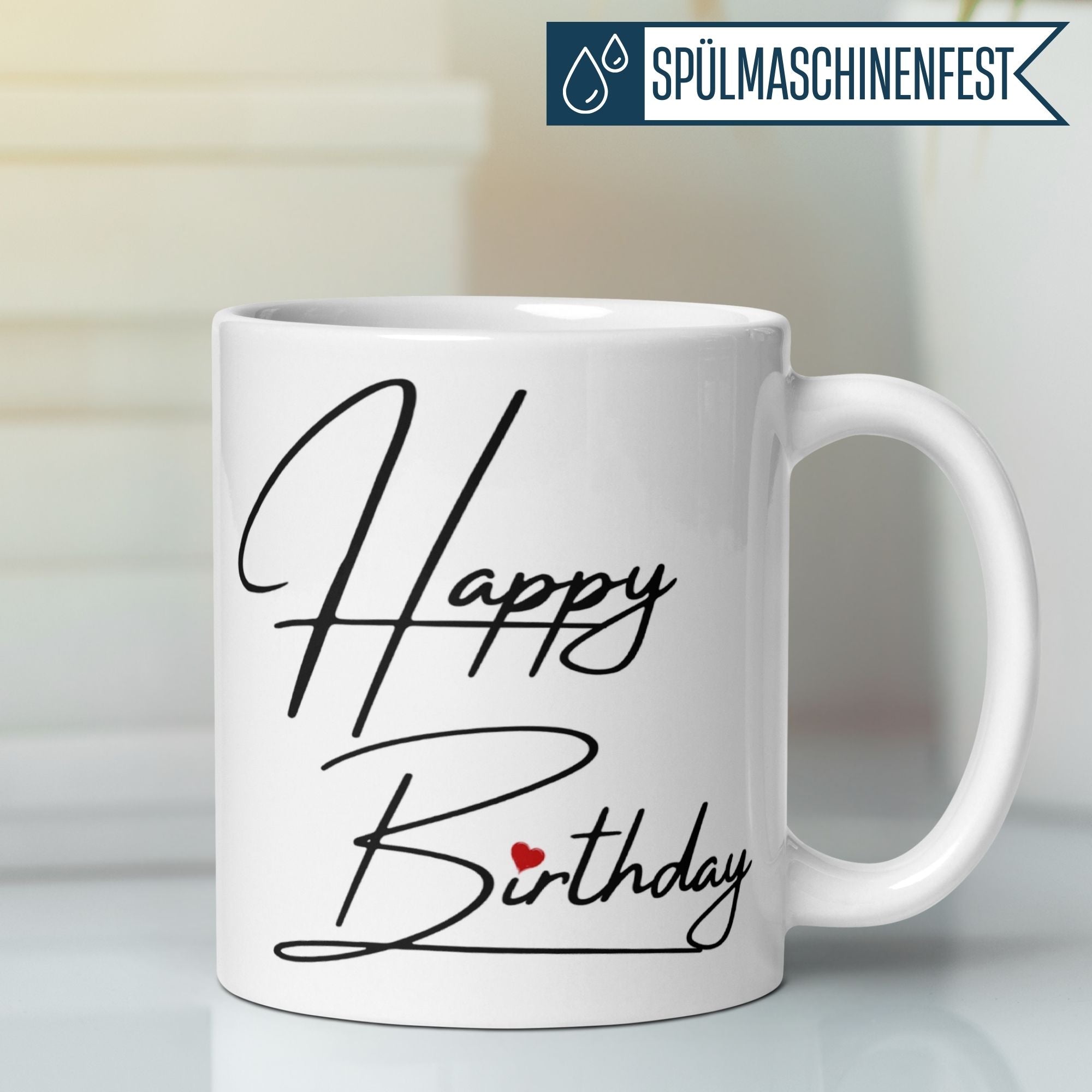 Elegante Tasse mit Aufschrift 'Happy Birthday' und rotem Herz, perfektes Geschenk für Geburtstagsfeiern.