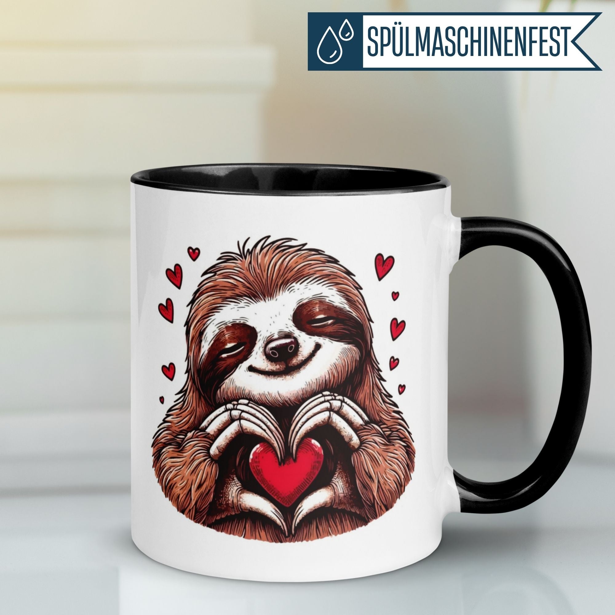 Momentals Tasse mit Faultier, das ein Herz hält, ideal für entspannte Tierfreunde und Liebhaber humorvoller Designs.