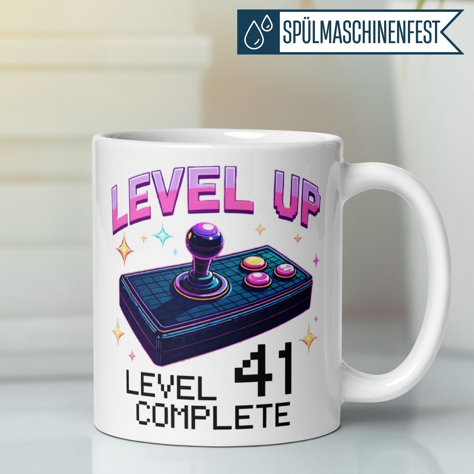 Gamer Tasse mit Spruch "Level Up - Level 41 Complete" für den 41. Geburtstag.