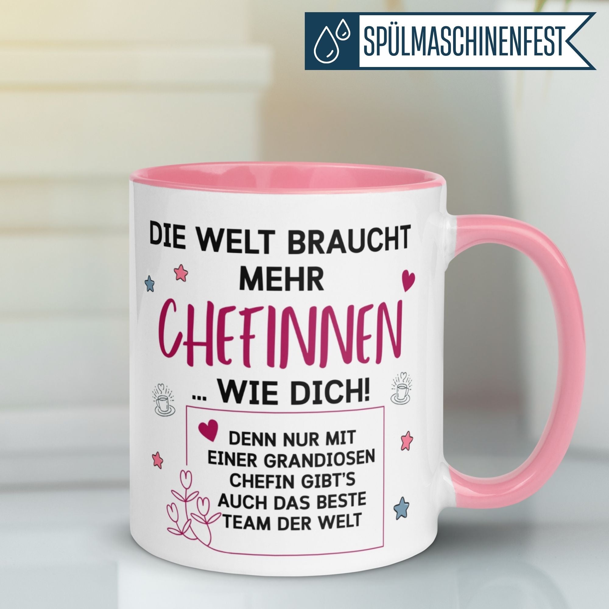 Momentals® Tasse für Chefinnen mit dem Spruch "Die Welt braucht mehr Chefinnen wie dich!" charmantes Design.