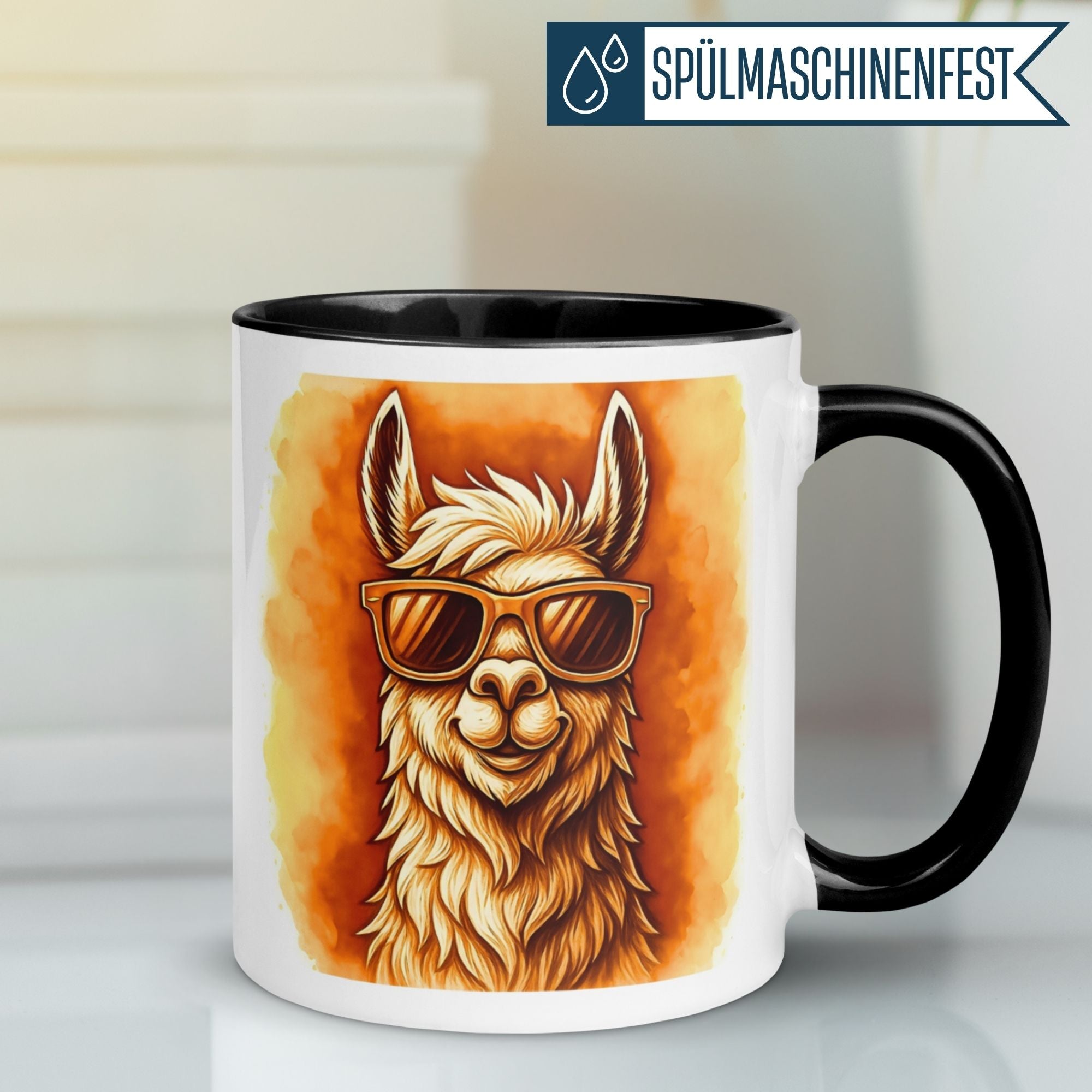 Momentals Tasse mit Lama in Sonnenbrille, perfekter Begleiter für humorvolle Tierliebhaber.