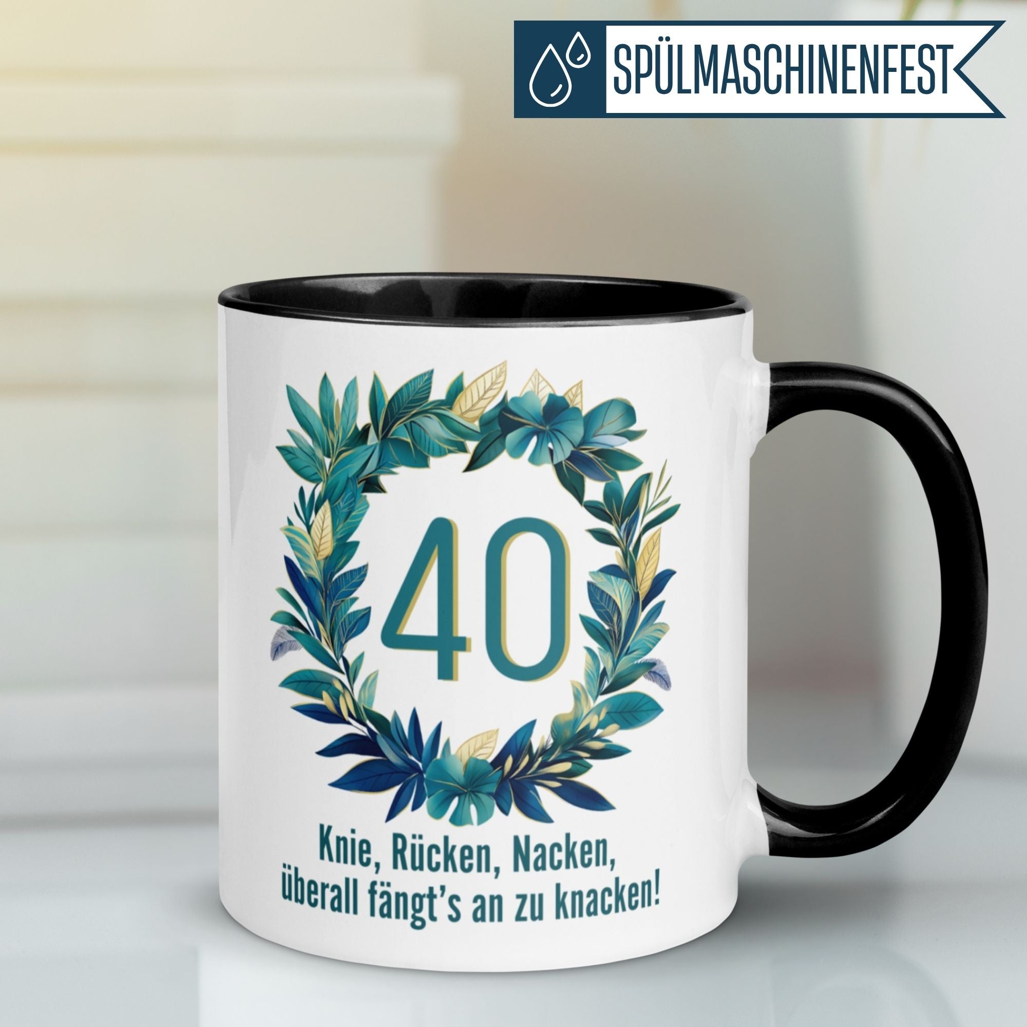 Momentals® Tasse zum 40. Geburtstag mit Spruch: Knie, Rücken, Nacken – überall fängts an zu knacken.