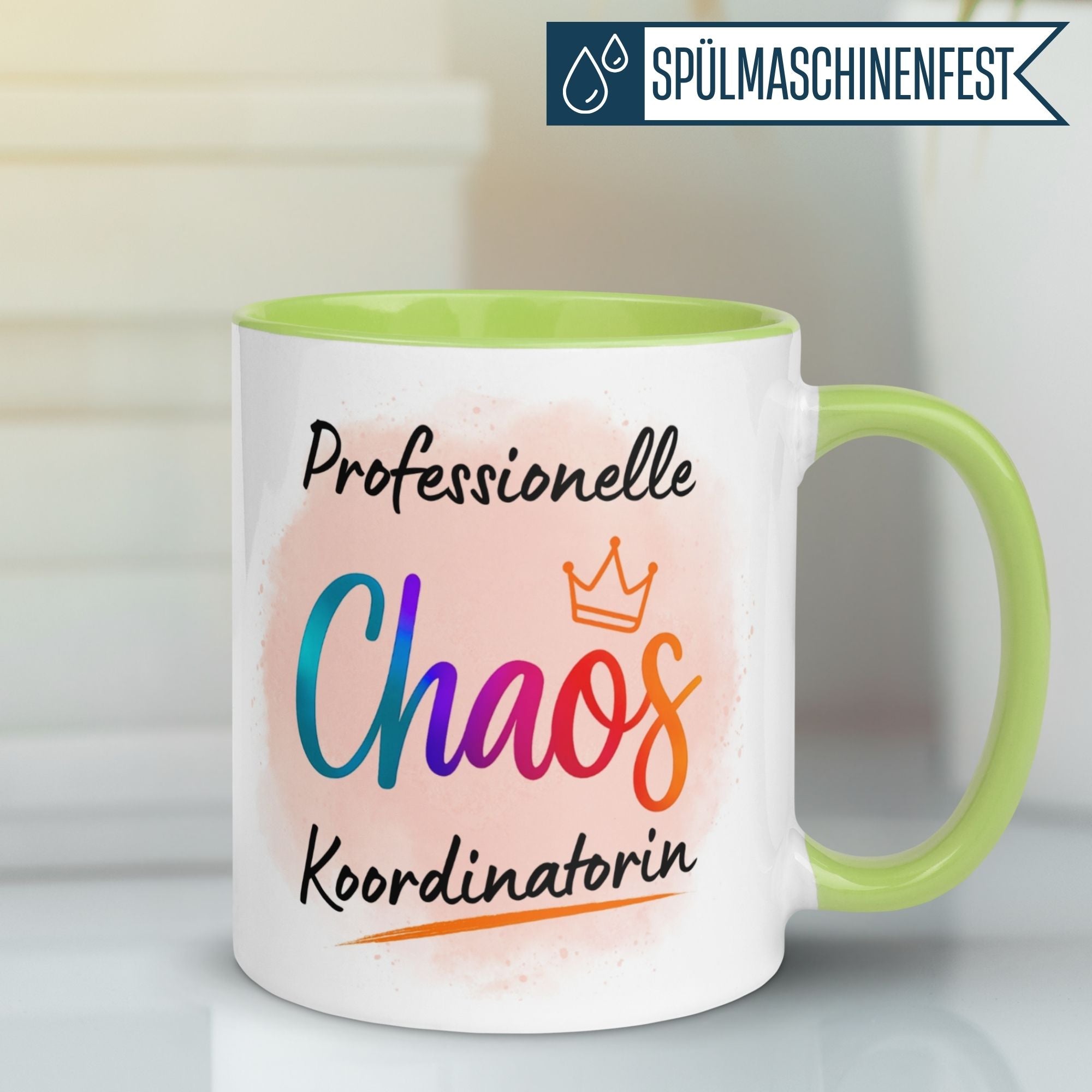 Momentals Tasse mit Spruch „Professionelle Chaos Koordinatorin“ und bunter Schrift