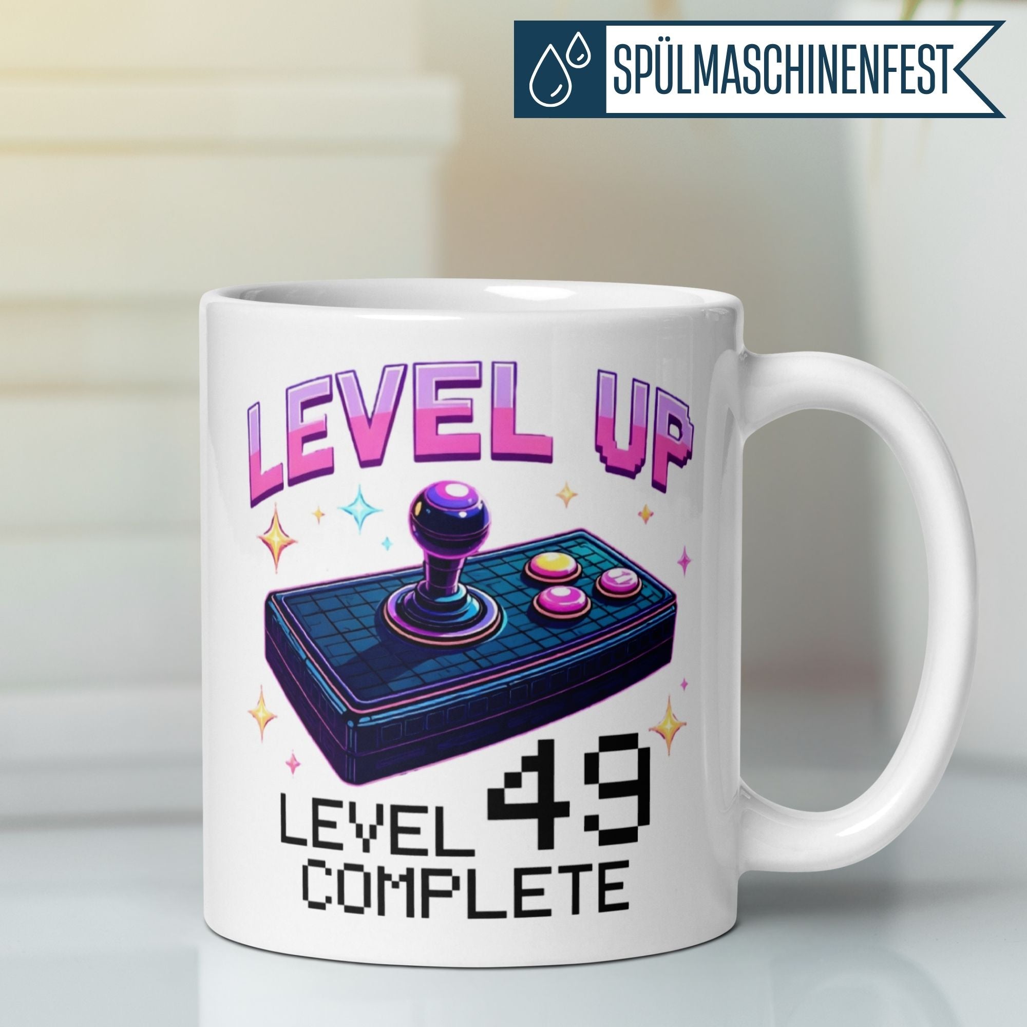 Momentals® Tasse zum 49. Geburtstag mit Joystick, Spruch "Level UP - Level 49 Complete", perfekt für Gamer!