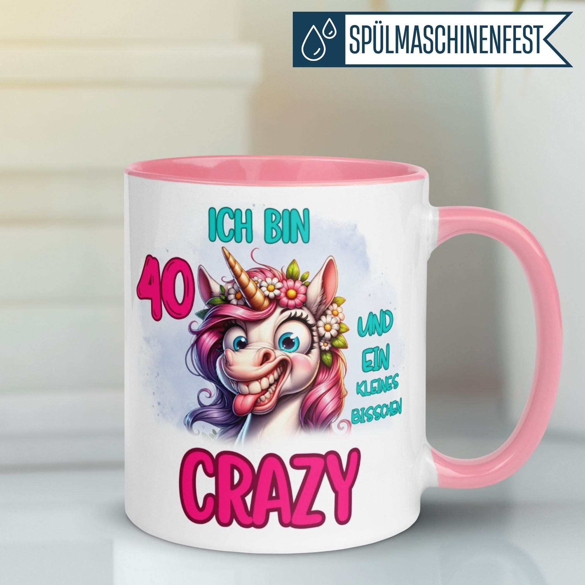Momentals® Geburtstagstasse mit Einhorn und Spruch: 'Ich bin 40 und ein bisschen crazy'