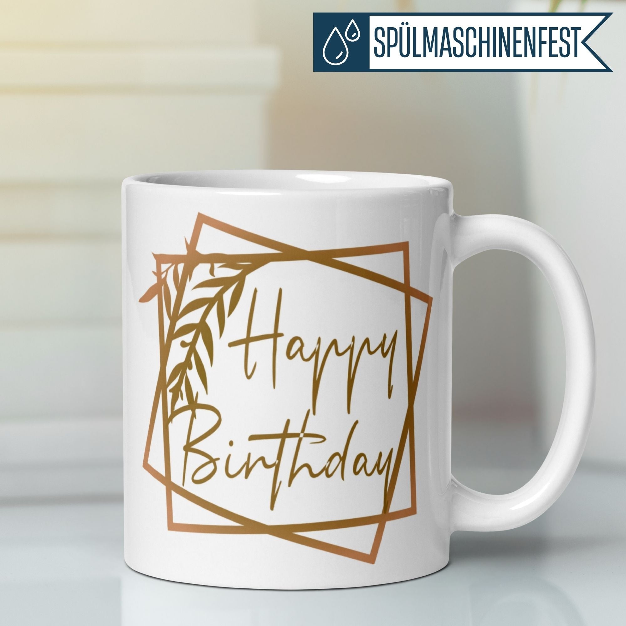 Elegante Momentals Tasse mit goldenen Happy Birthday Schriftzug im minimalistischen Design.
