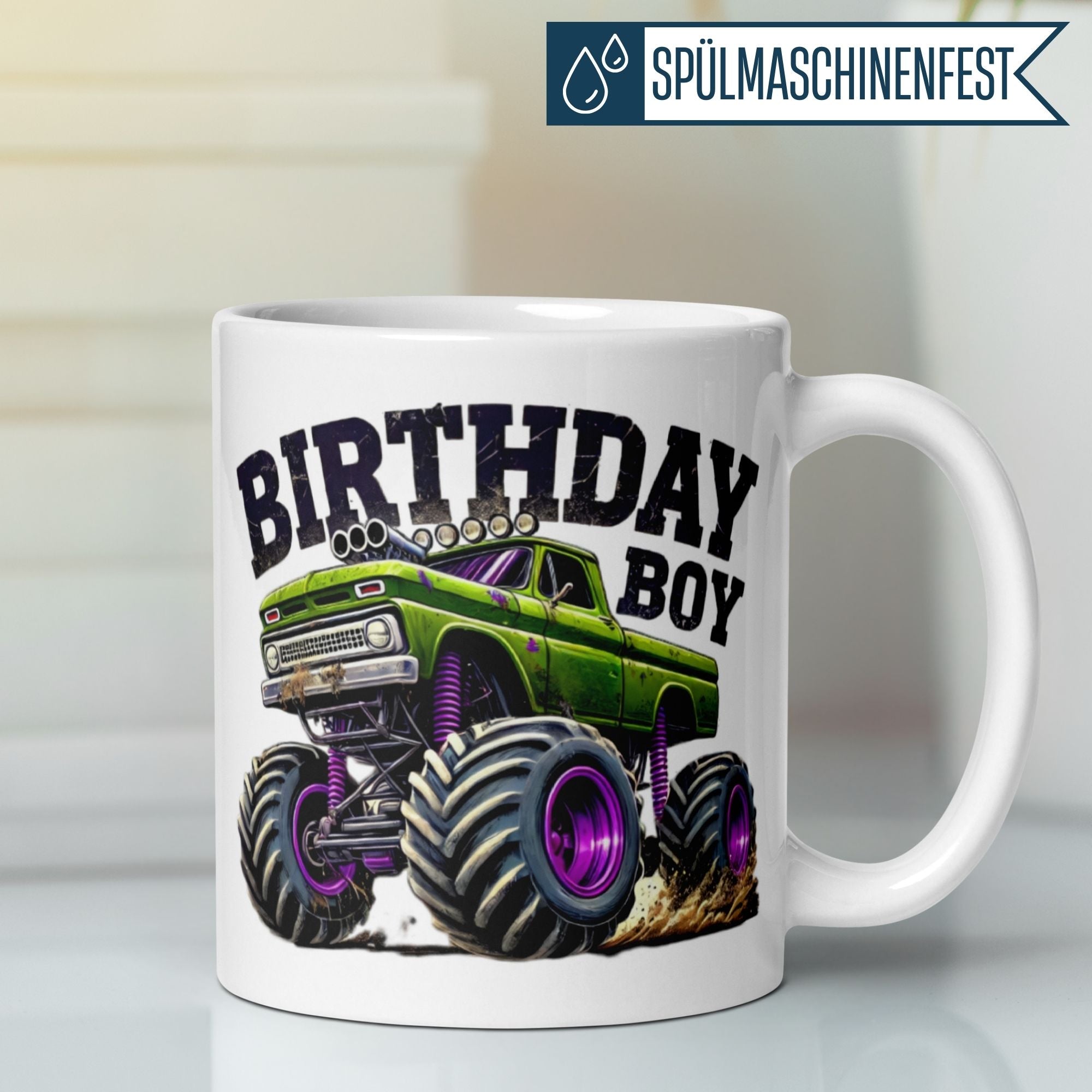 Momentals Tasse mit Monstertruck-Design für den Geburtstag eines Jungen, perfekt für Action-Liebhaber.