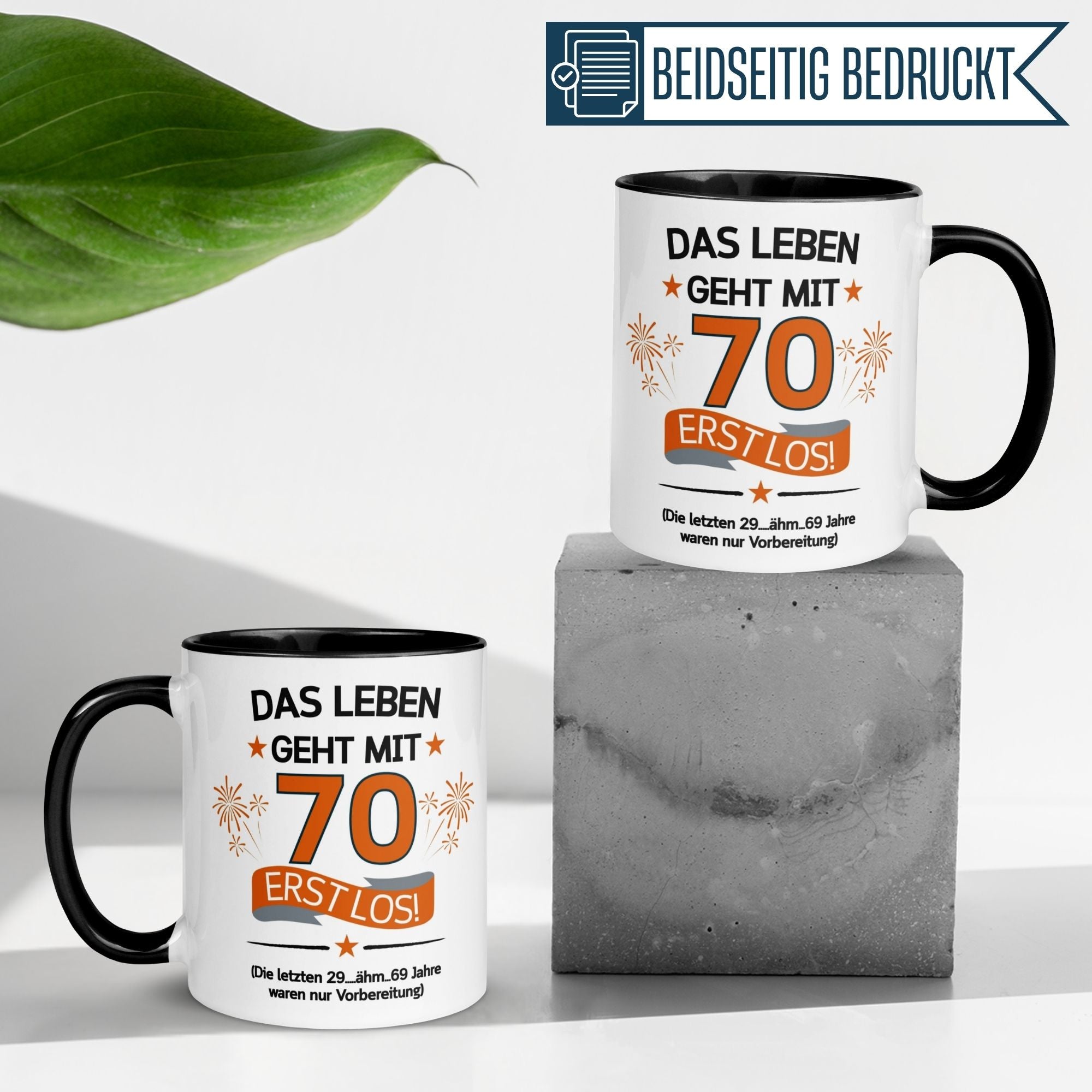 Momentals® Tasse zum 70. Geburtstag mit humorvollem Spruch und Feuerwerk-Motiv, ideal als Geschenk.