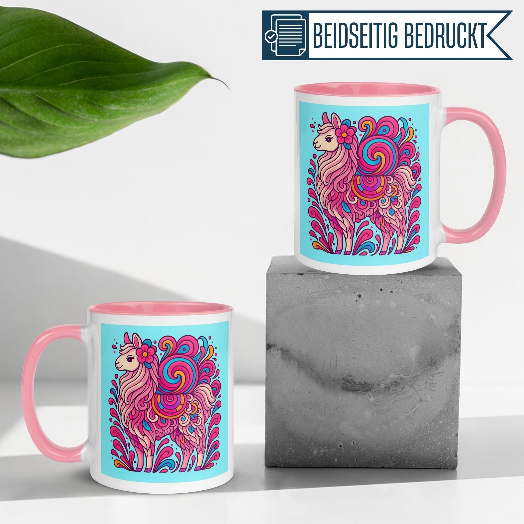Momentals® Tasse mit Lama-Design, pinken Henkel und buntem psychedelischem Muster.