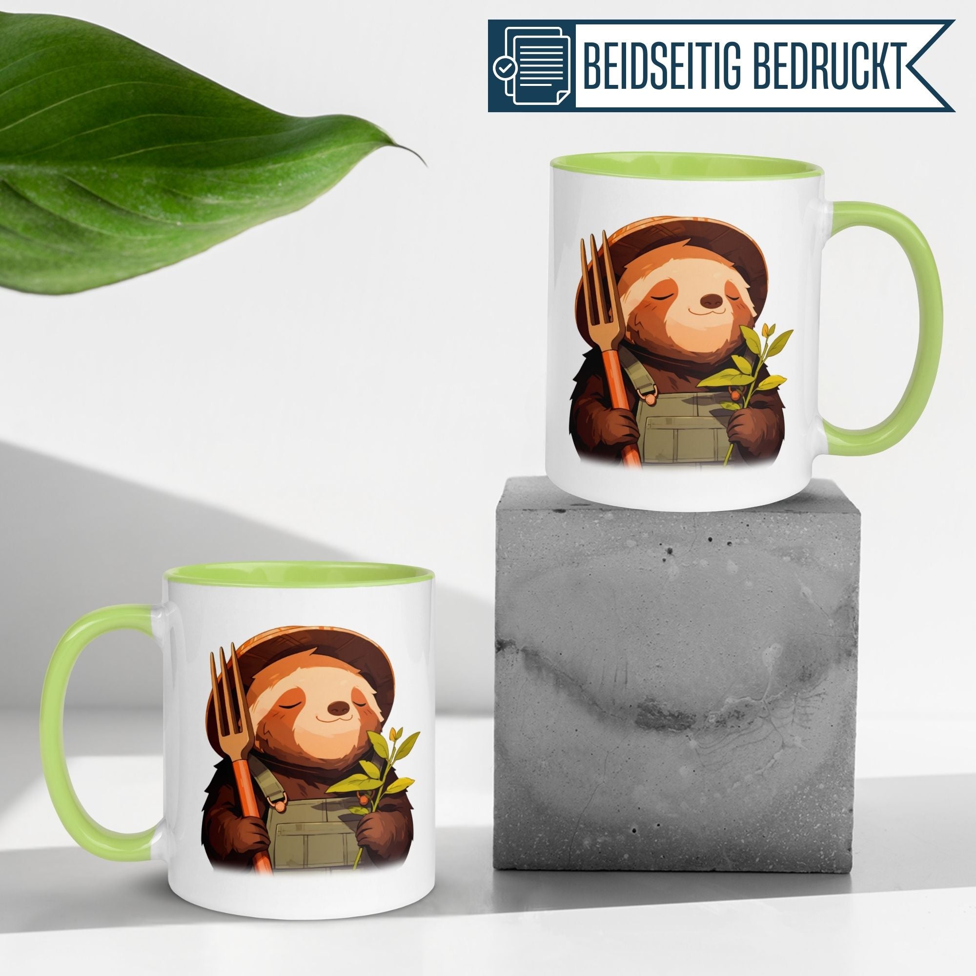 Momentals® Tasse mit Faultier als Gärtner, beidseitig bedruckt, charmantes Design für Gartenliebhaber.