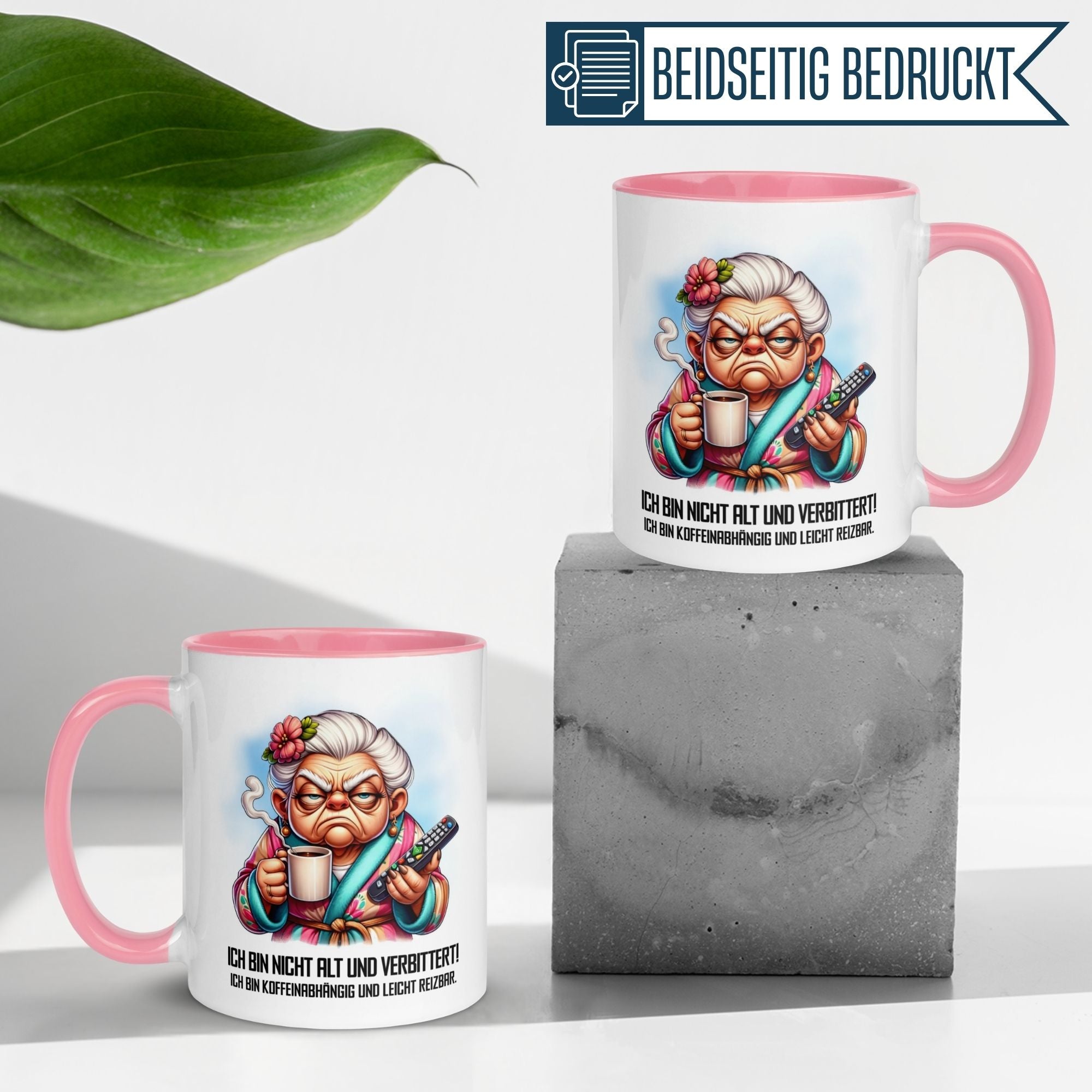 Momentals® Tasse Morgenmuffel mit Cartoon-Oma, Text "Ich bin nicht alt - ich bin koffeinabhängig"
