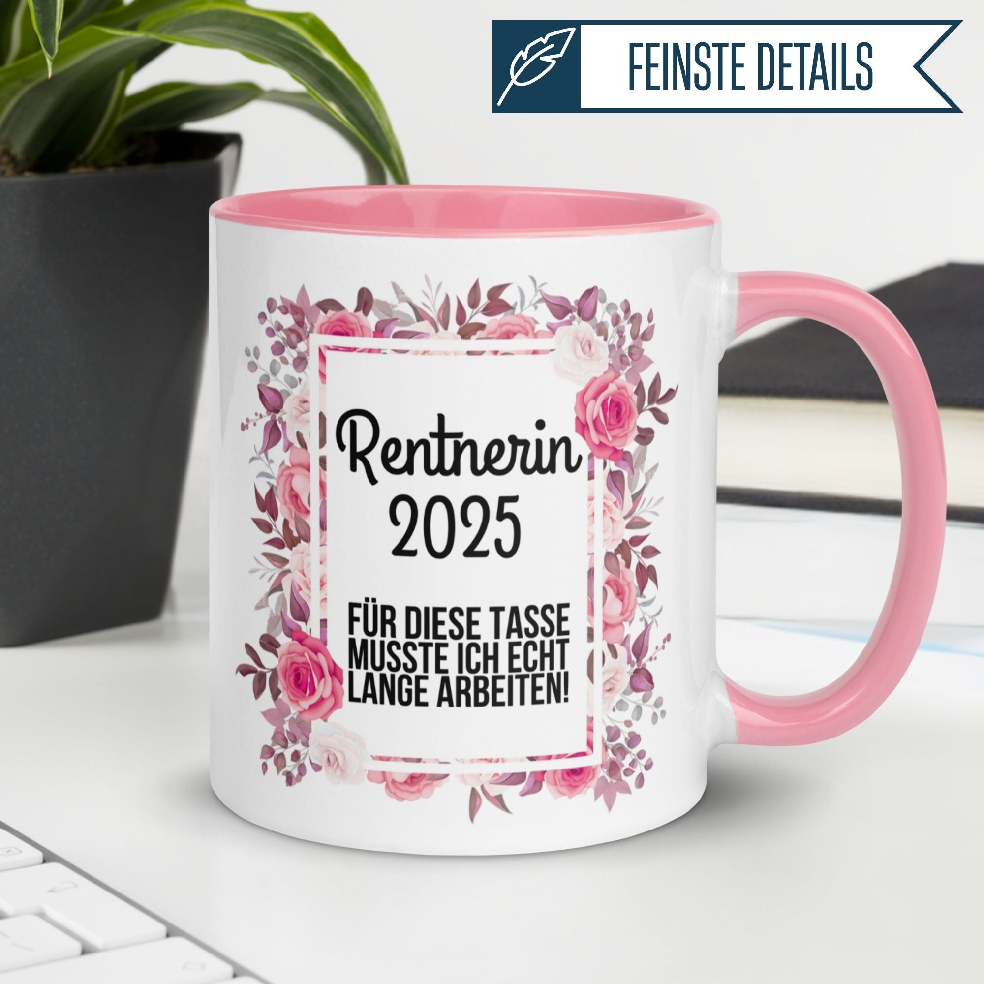 Momentals Tasse Rentnerin 2025 mit buntem Blumenkranz - ideales Geschenk zum Renteneintritt.