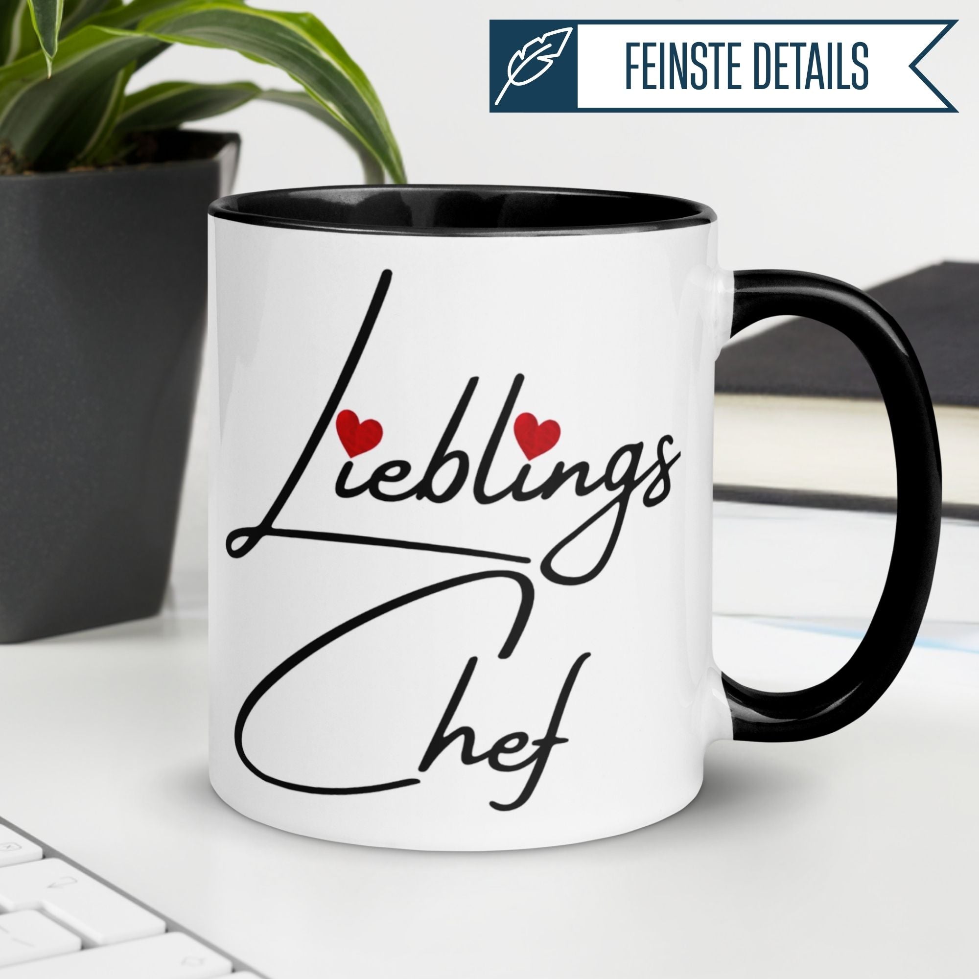 Momentals Tasse Lieblingschef mit Herz-Design für humorvolle Abschiede im Büro.