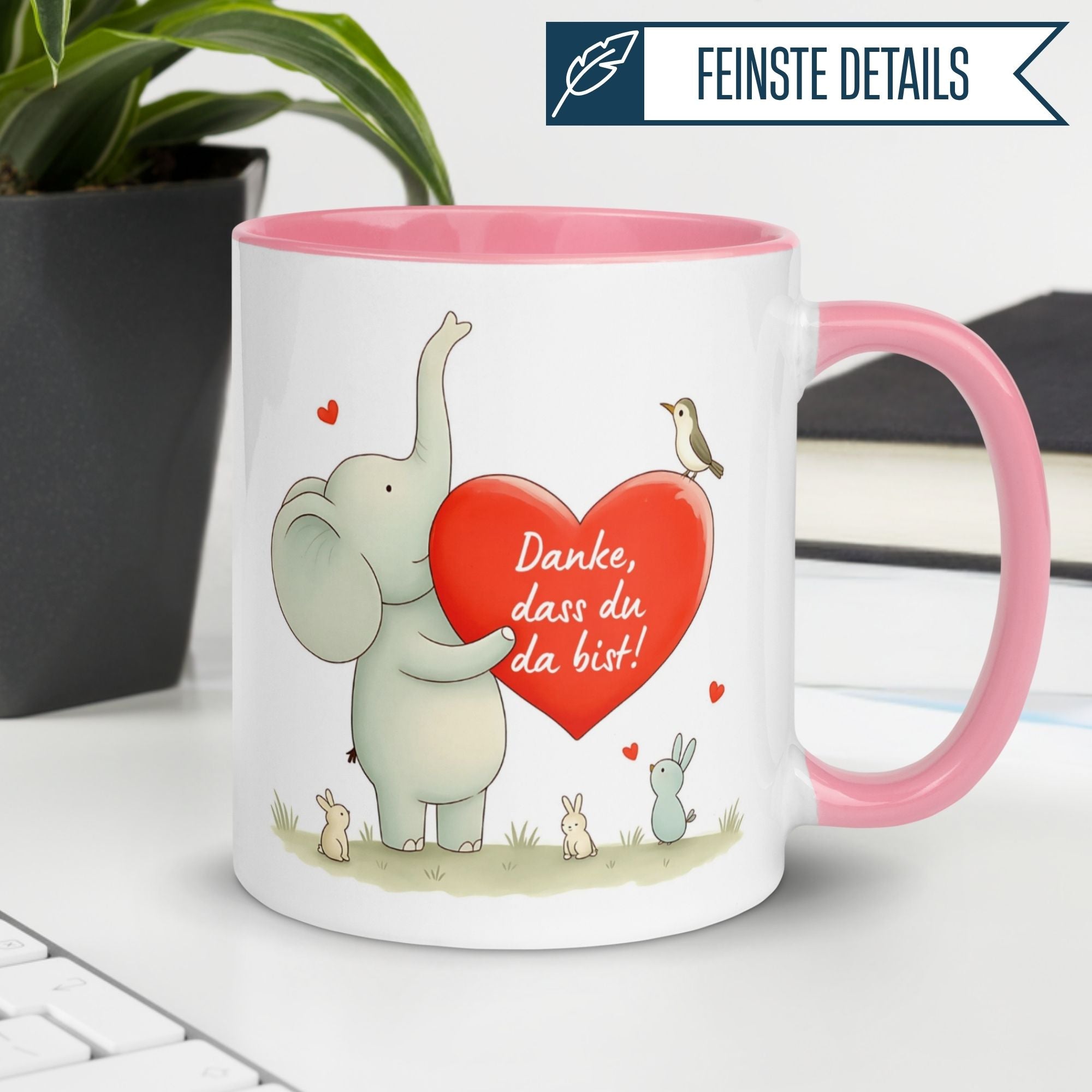 Momentals Tasse mit Elefant und Herzen, danke dass du da bist, perfekt für Wertschätzung in jeder Kaffeepause.