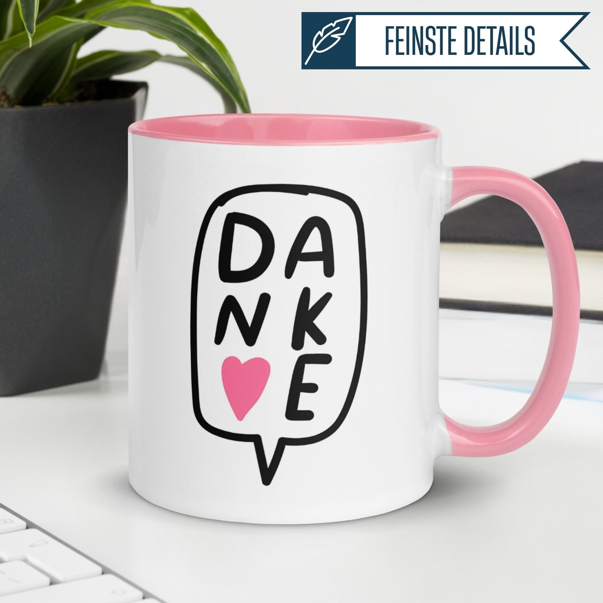 Momentals Tasse mit pinkem Henkel, 'DANKE' in Comic-Sprechblase und Herz, perfektes Geschenk für Wertschätzung.
