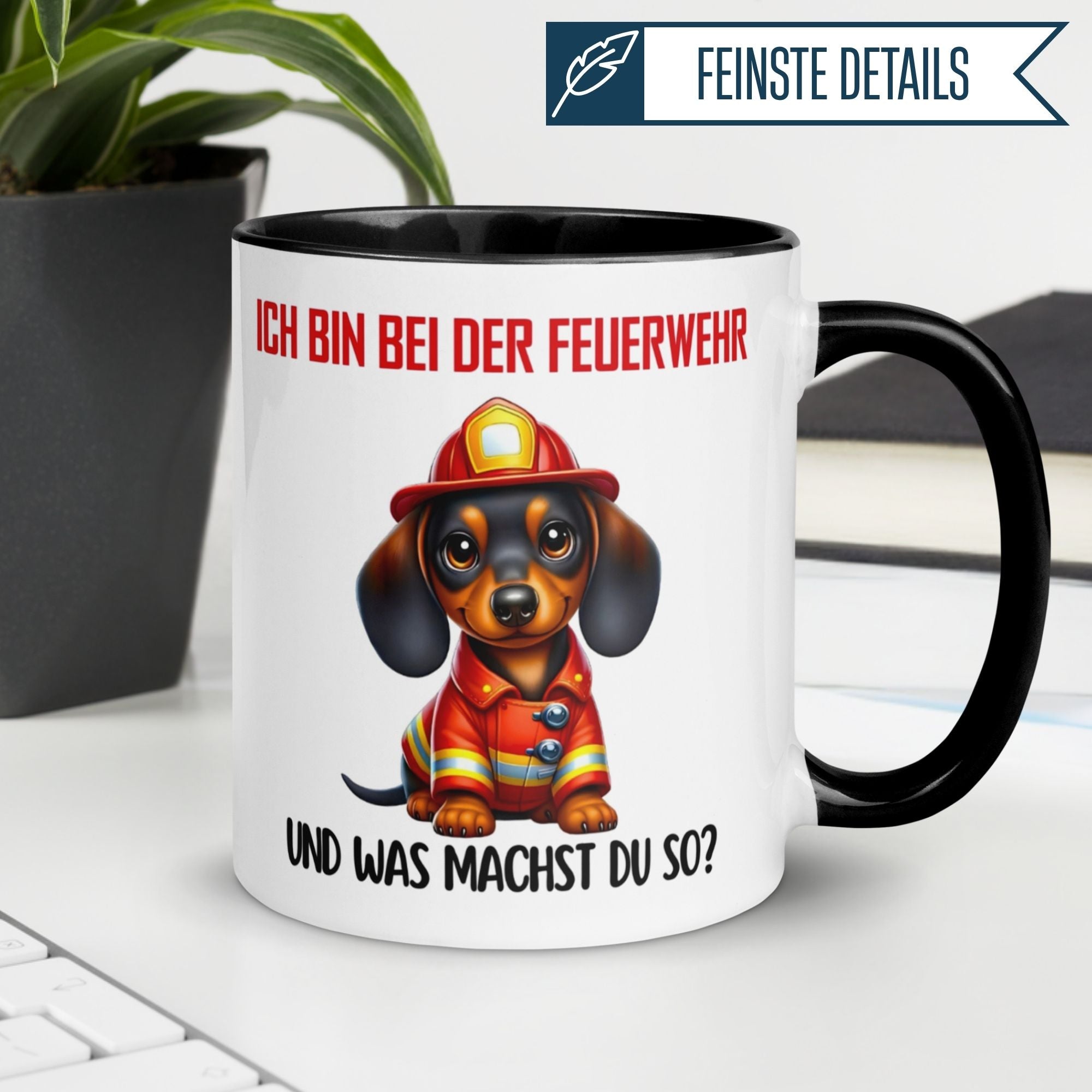 Dackel Feuerwehr-Tasse mit Spruch für Feuerwehr-Fans und Hundeliebhaber, ideal für stilvollen Kaffeegenuss.