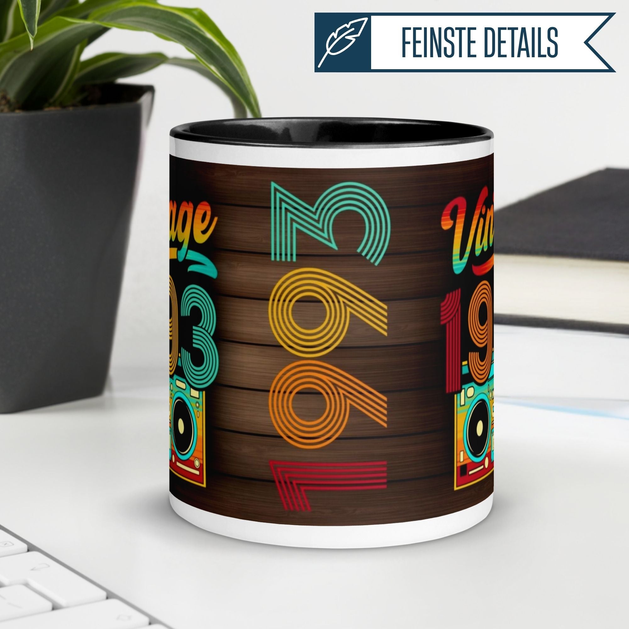 Momentals® Tasse 32. Geburtstag | Retro & Zahl | Vintage 1993