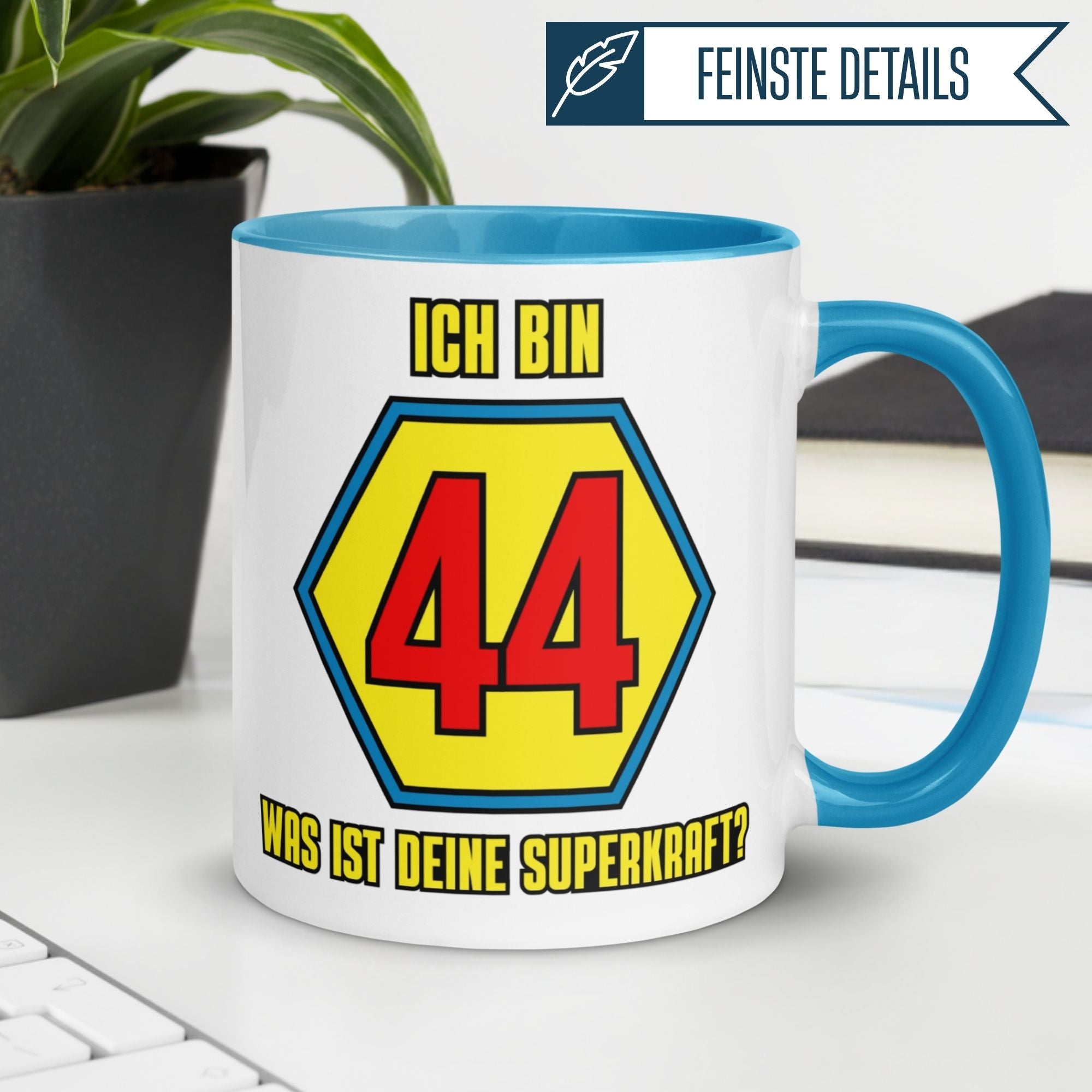 Momentals® Tasse 44. Geburtstag | Superheld & Spruch | Ich bin 44 und was ist deine Superkraft