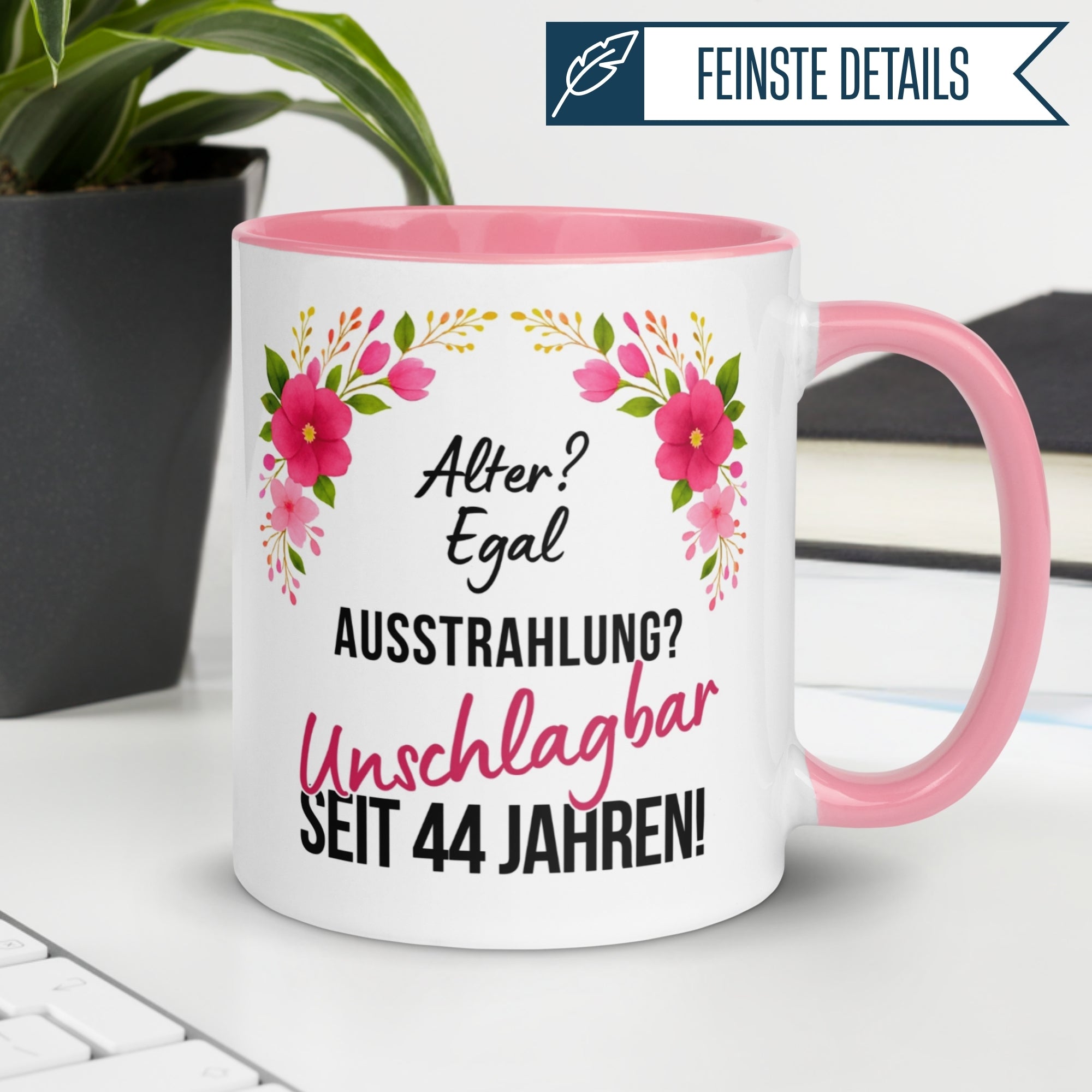 Momentals® Tasse 44. Geburtstag | Blumen & Spruch | Ausstrahlung - Unschlagbar seit 44 Jahren