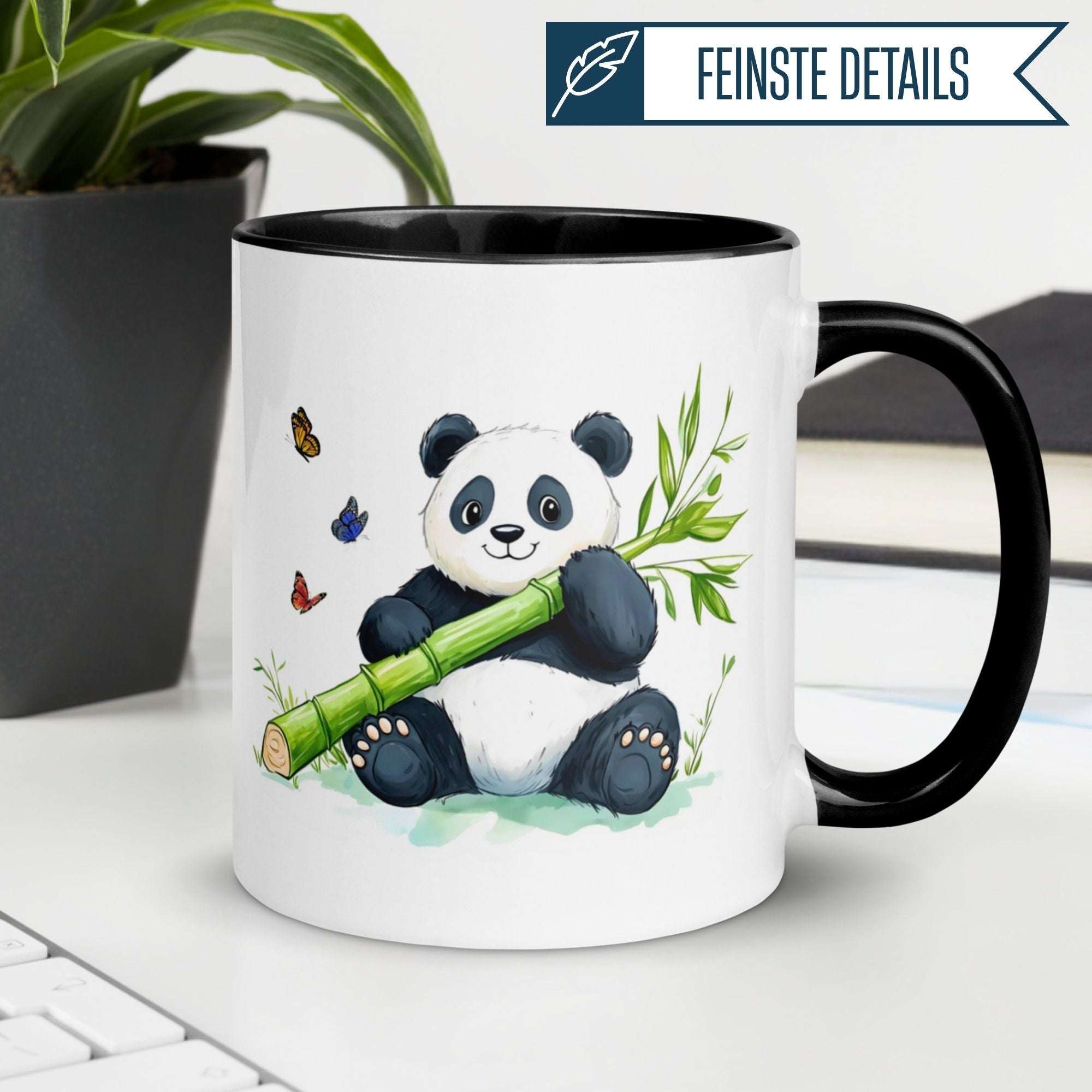 Momentals® Tasse mit niedlichem Panda und Bambus, perfekt für Morgenmuffel und entspannte Kaffee-Momente.