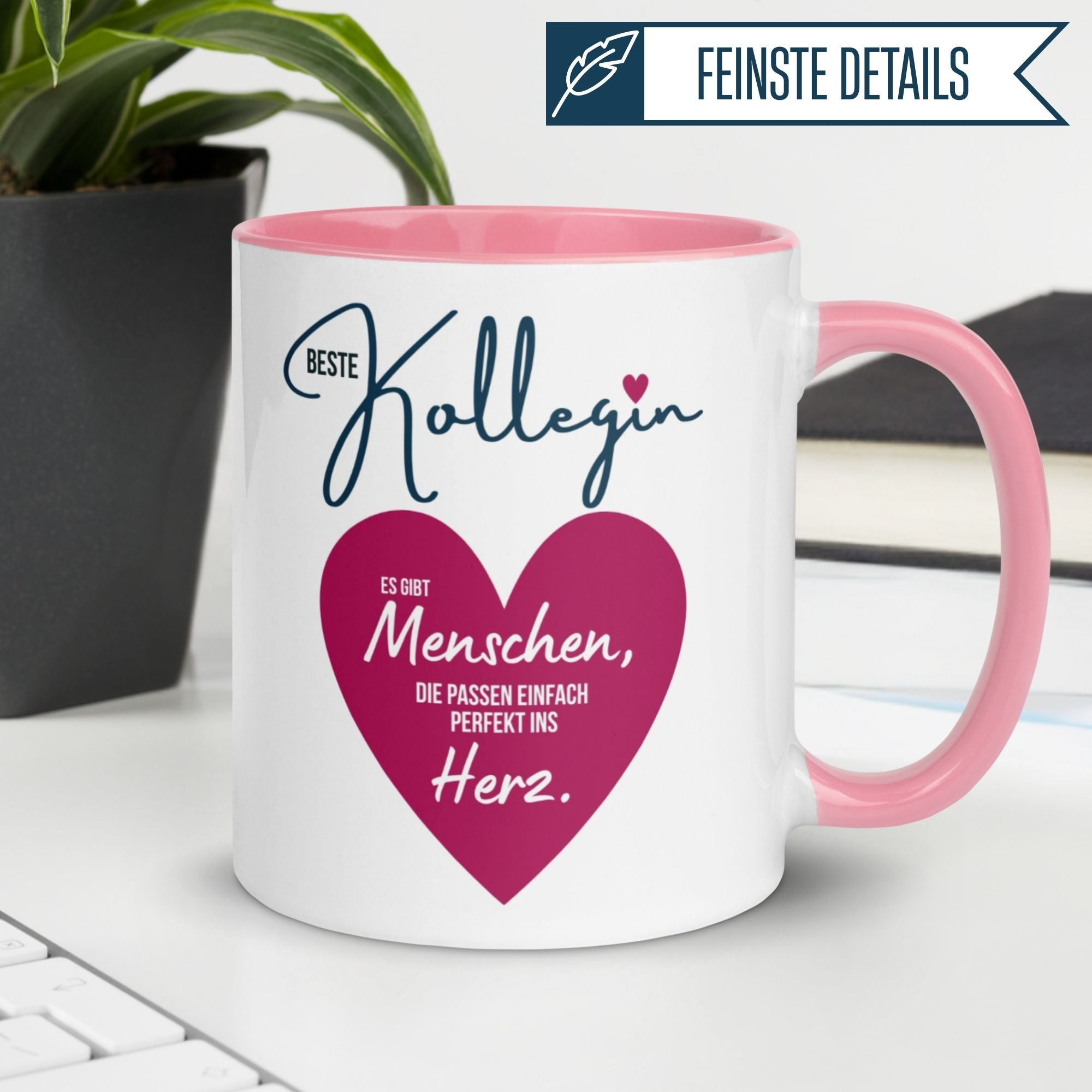 Momentals Tasse für Kollegin mit Herzmotiv und Spruch über Wertschätzung und Freundschaft im Büro