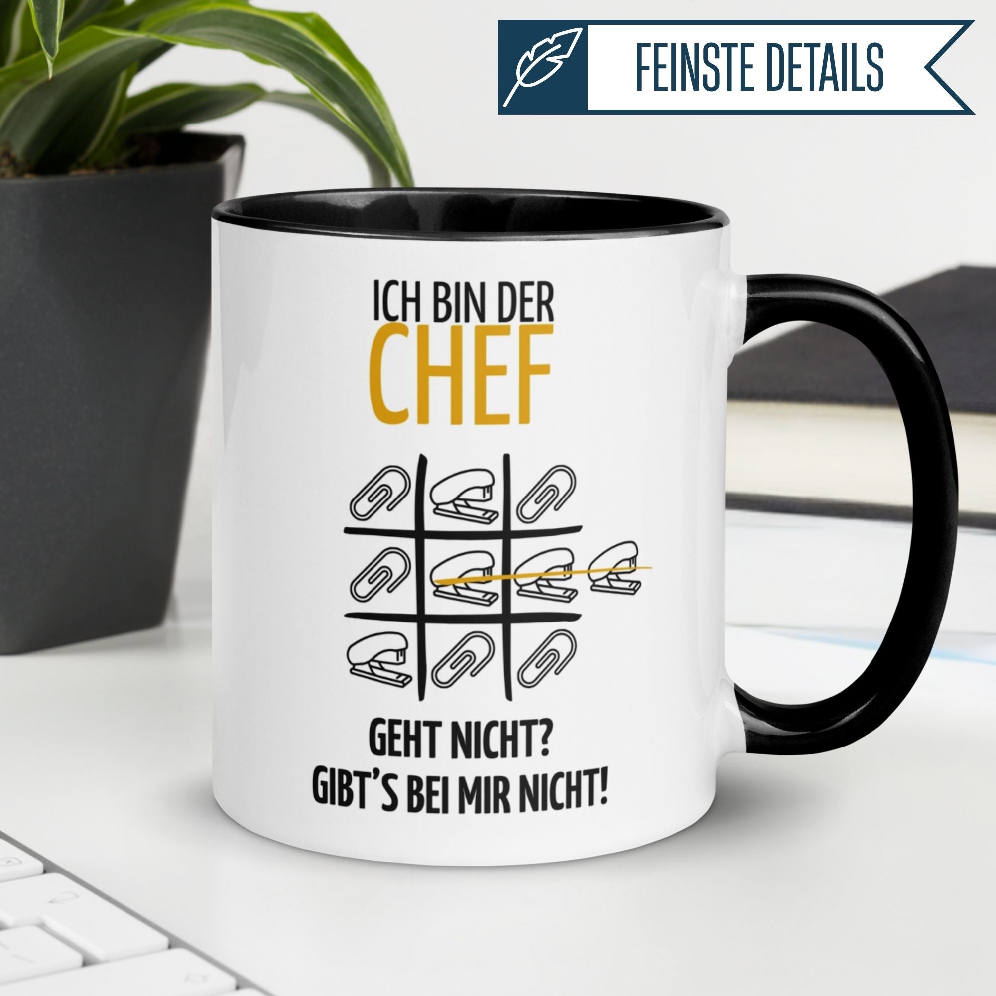 Momentals Tasse Chef mit lustigem Spruch: "Geht nicht? Gibt’s bei mir nicht!" und Tic-Tac-Toe Motiv.
