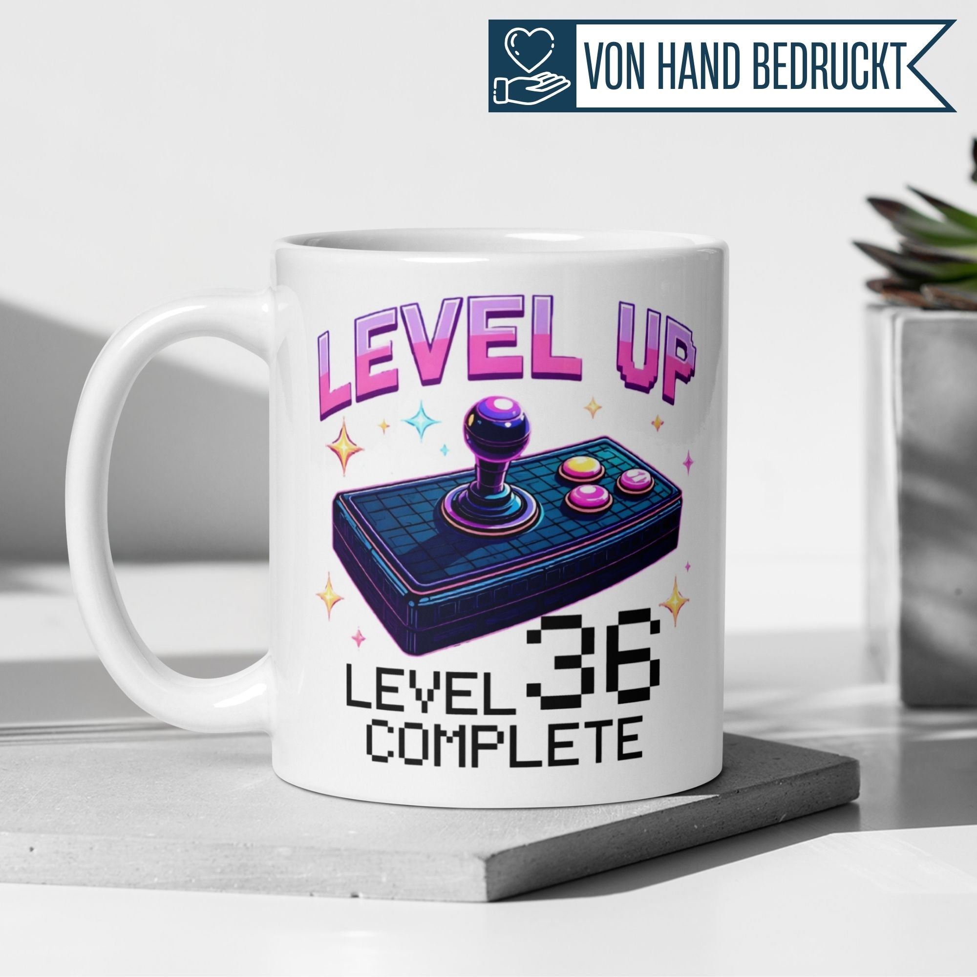 Momentals® Tasse 36. Geburtstag | Gamer & Spruch | Level UP - Level 36 Completed • Momentals