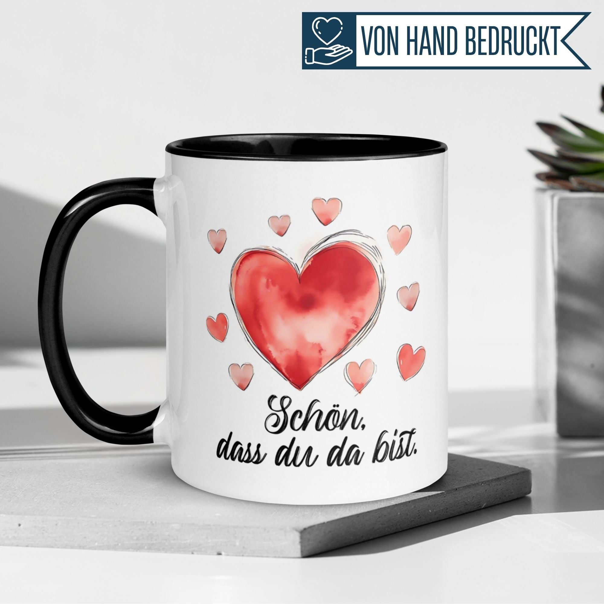 Momentals Tasse mit Herzdesign und Dankesbotschaft "Schön, dass du da bist" für Wertschätzung und Kaffee-Pausen.