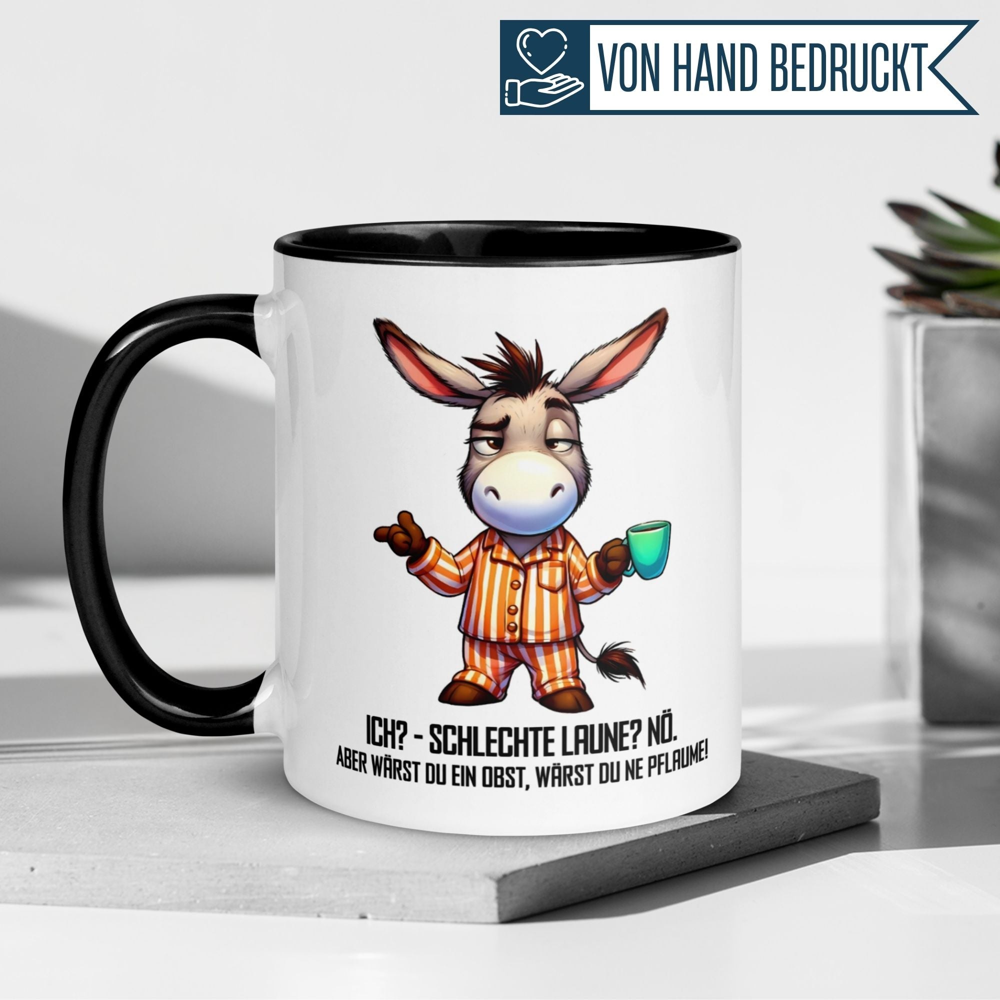 Momentals Tasse für Morgenmuffel mit Esel-Motiv und humorvollem Spruch über Obst.