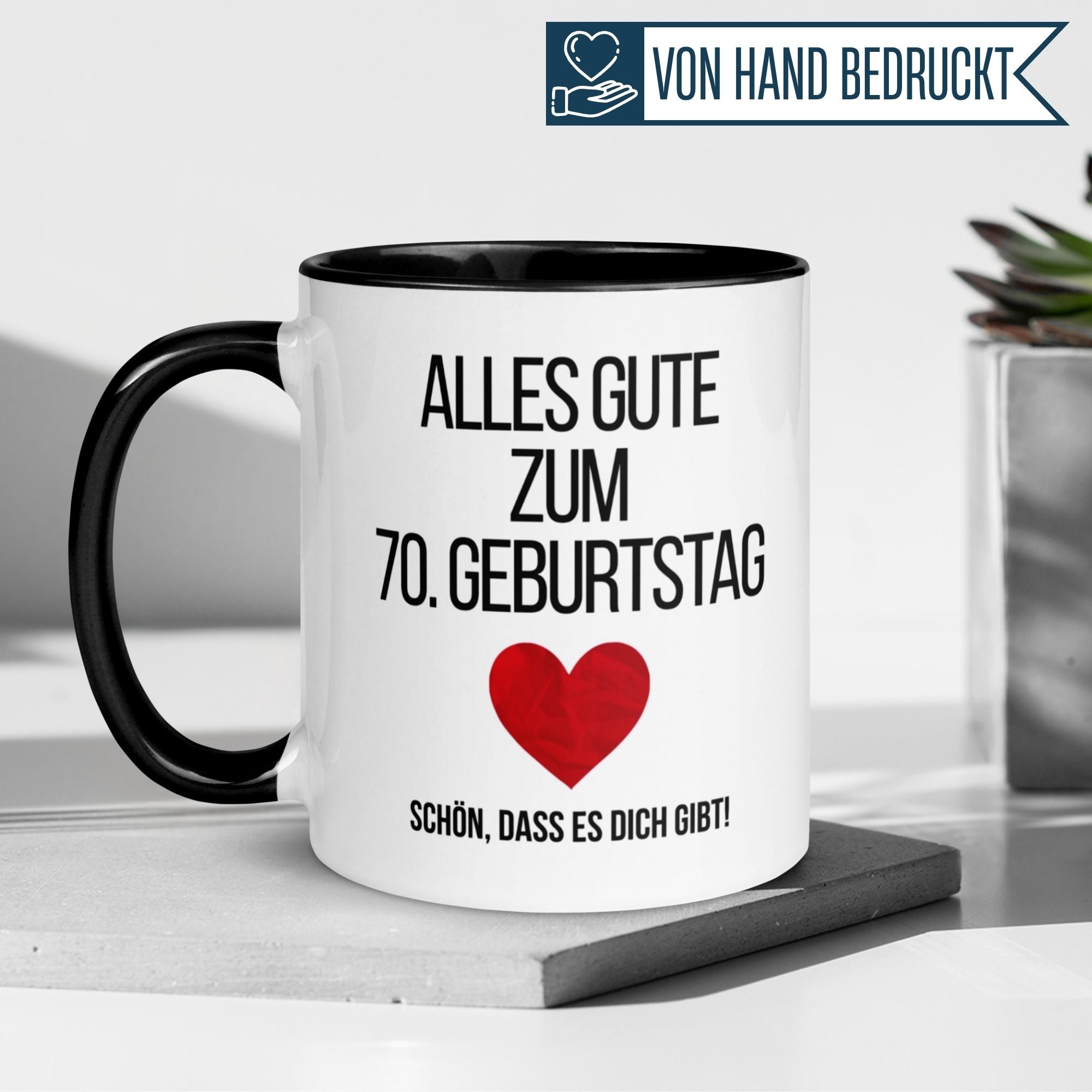 Momentals® Tasse für 70. Geburtstag: Herzlicher Spruch und modernes Design für besondere Momente.