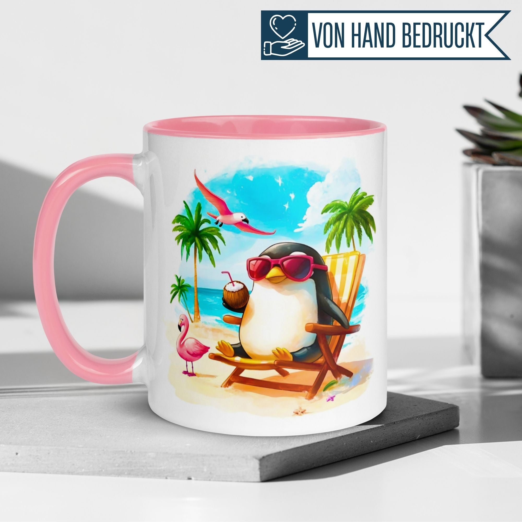 Momentals® Tasse | Pinguin am Strand & Sonnenbrille | Sommerdesign für Entspannte