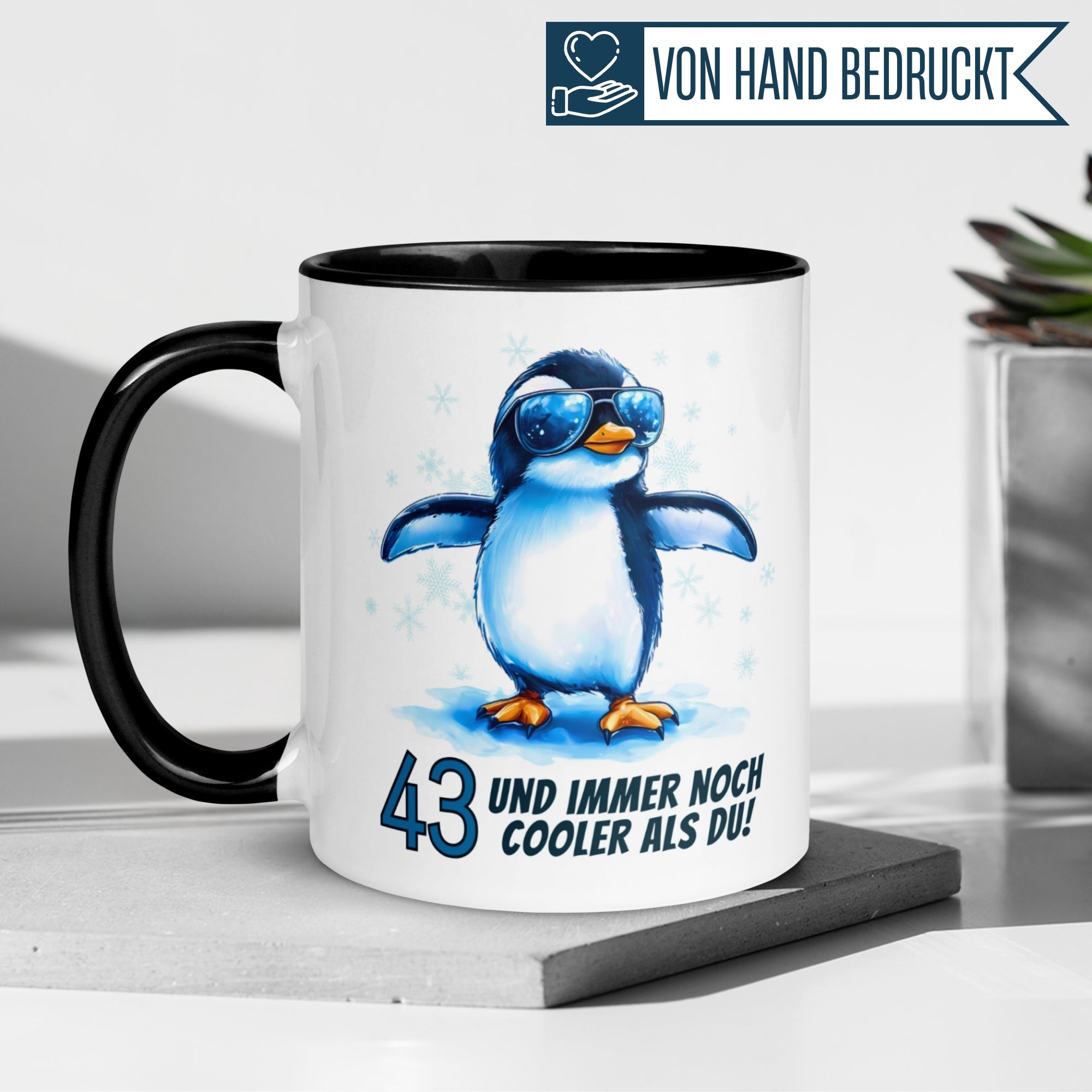 Momentals® Tasse 43. Geburtstag | Pinguin & Spruch | 43 und immer noch cooler als du